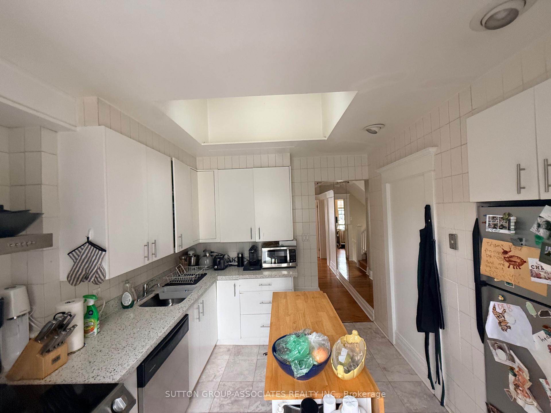 Photo 13 of Unit Upper, 184 Madison Avenue, Toronto, The Annex — HOMEH