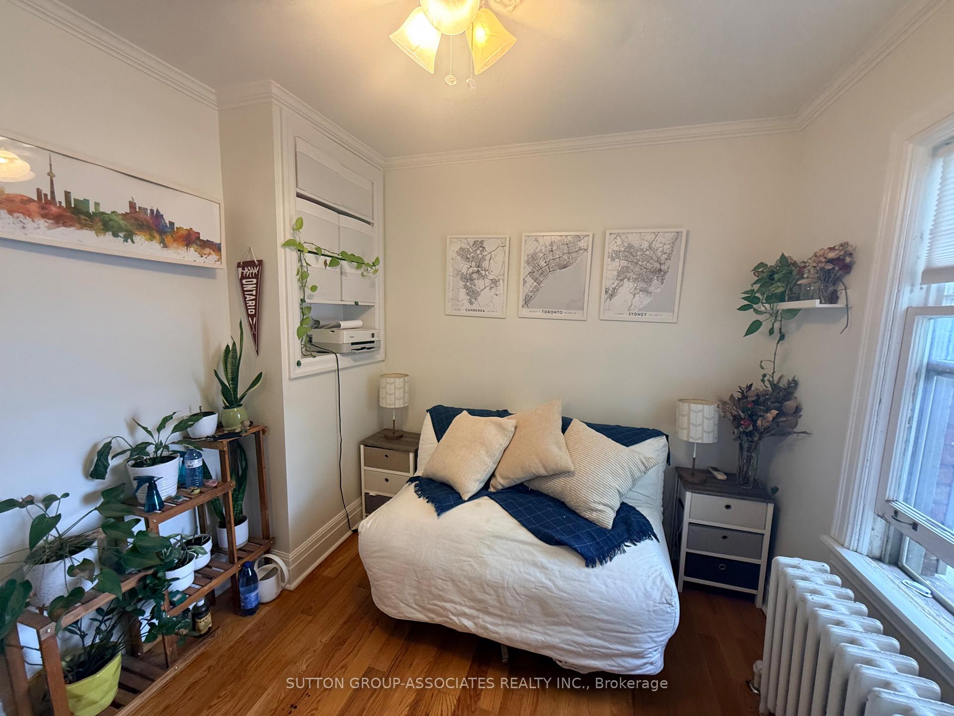 Photo 17 of Unit Upper, 184 Madison Avenue, Toronto, The Annex — HOMEH