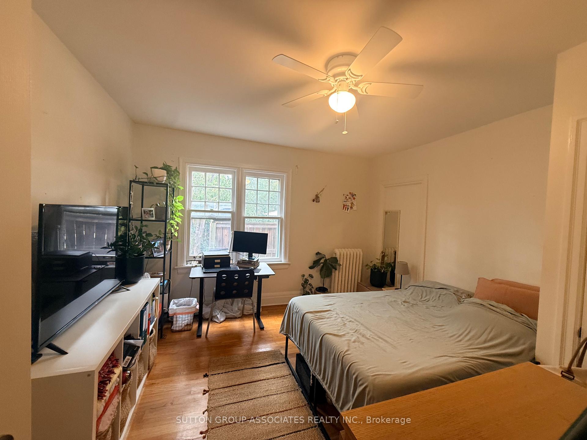 Photo 20 of Unit Upper, 184 Madison Avenue, Toronto, The Annex — HOMEH
