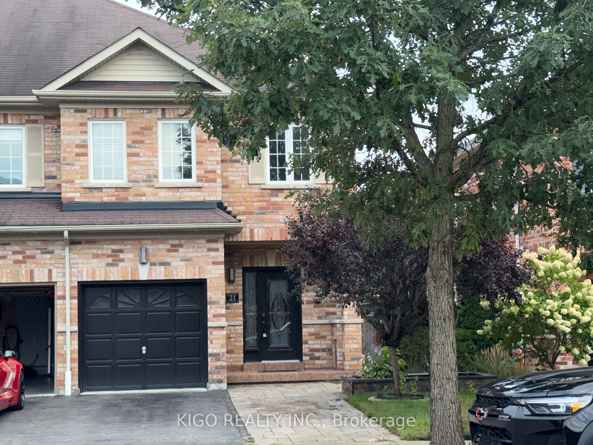 Photo 1 of 21 Summerside Avenue, Whitby, Taunton North — HOMEH