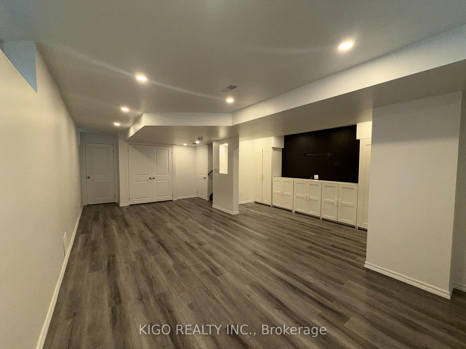 Photo 25 of 21 Summerside Avenue, Whitby, Taunton North — HOMEH