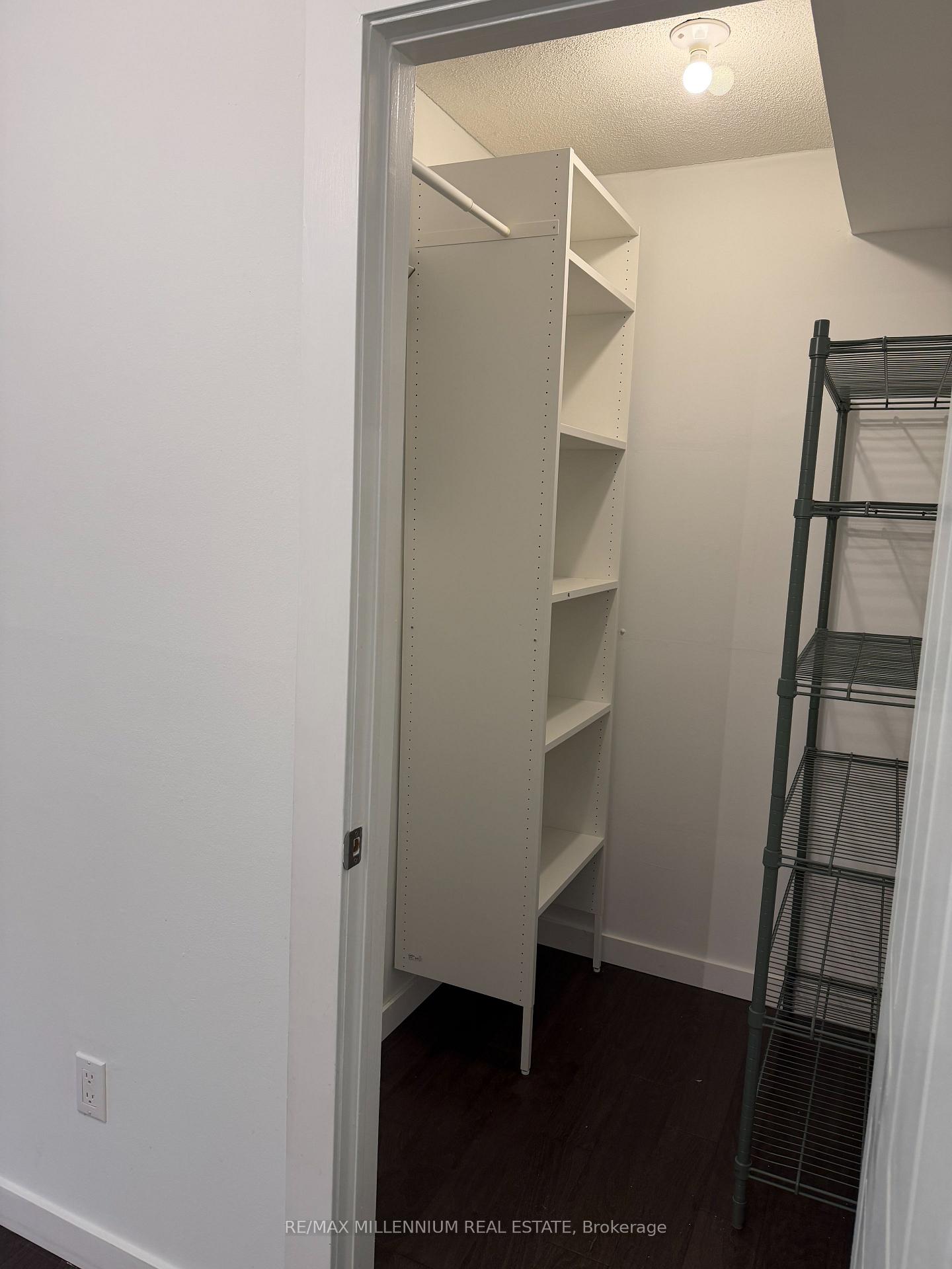 Photo 20 of Unit 1613, 1480 Pilgrims Way, Oakville, Glen Abbey — HOMEH