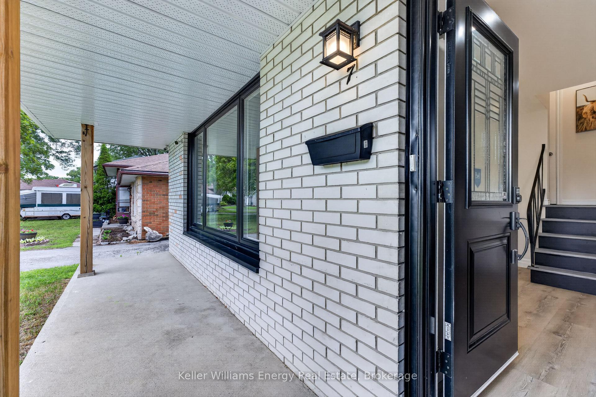 Photo 6 of 7 Glenarden Crescent, Belleville, Belleville Ward — HOMEH
