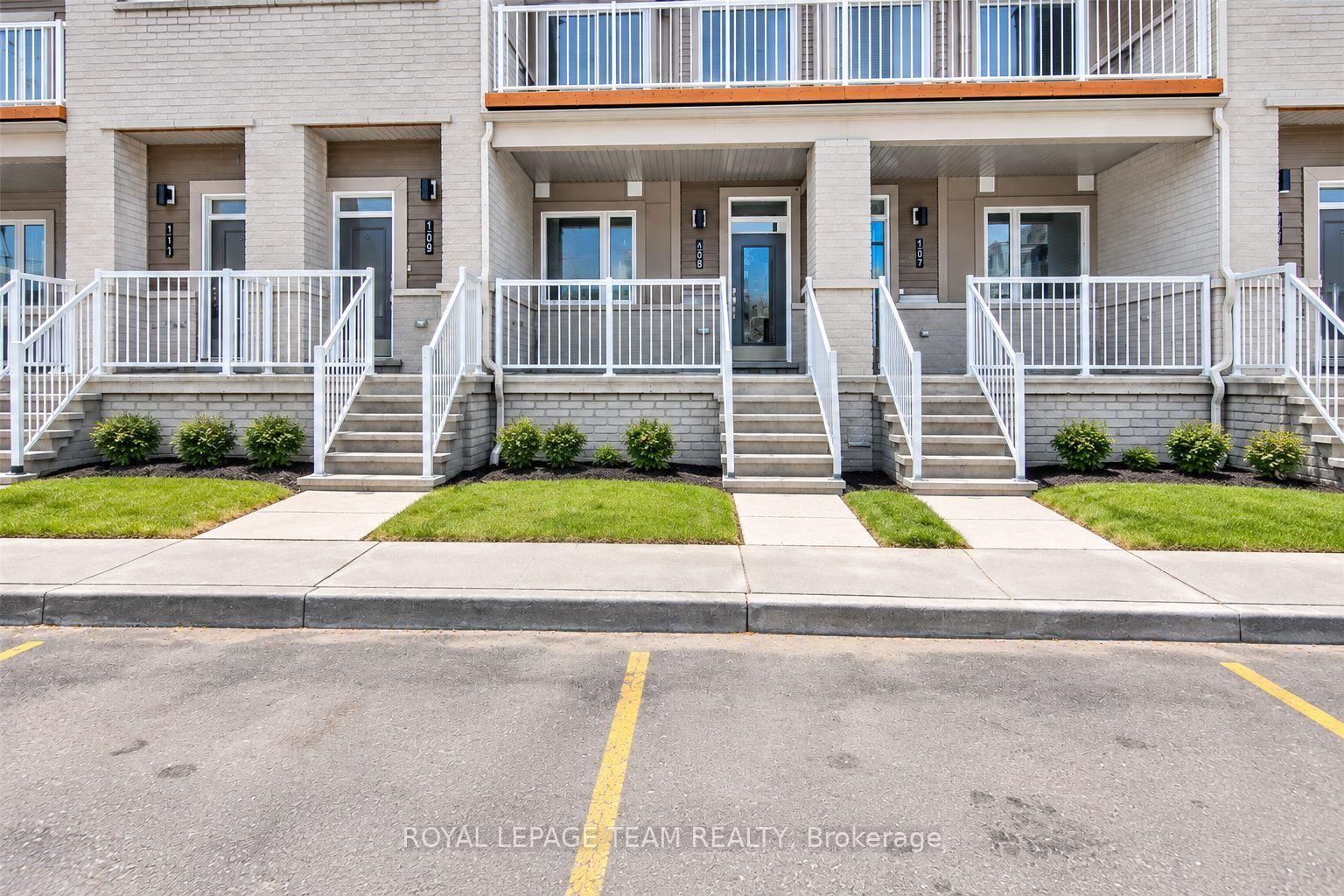 Photo 1 of 325 Olivenite Private, Ottawa, Barrhaven - Heritage Park — HOMEH