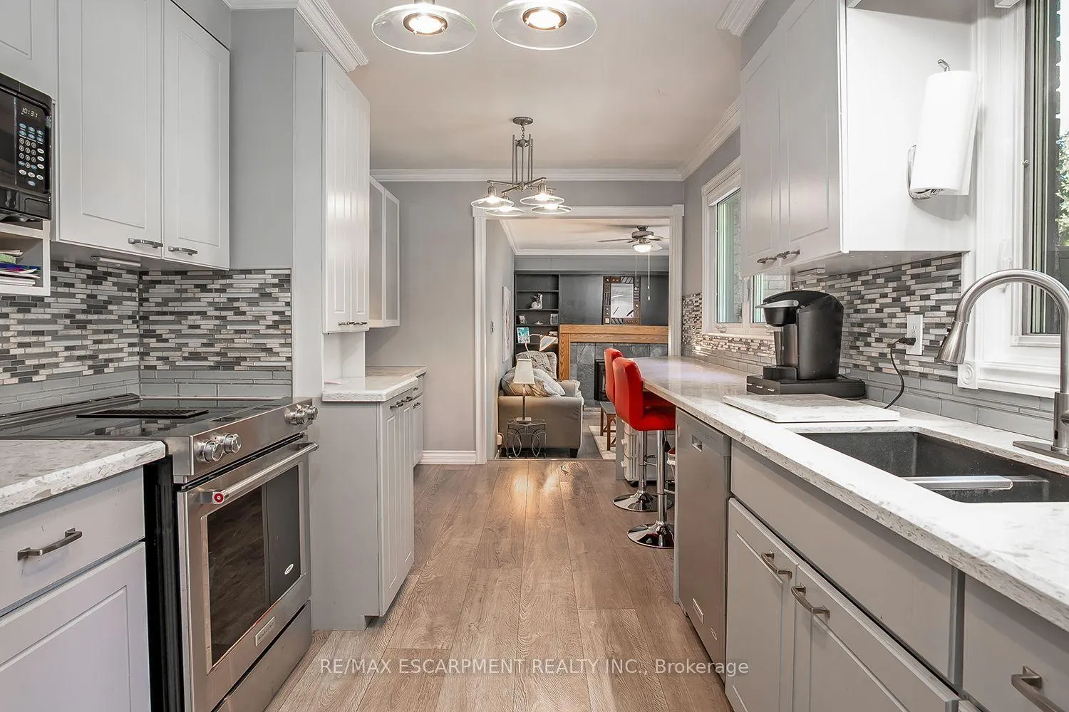 Photo 12 of 132 Hampton Heath Road, Burlington, Appleby — HOMEH