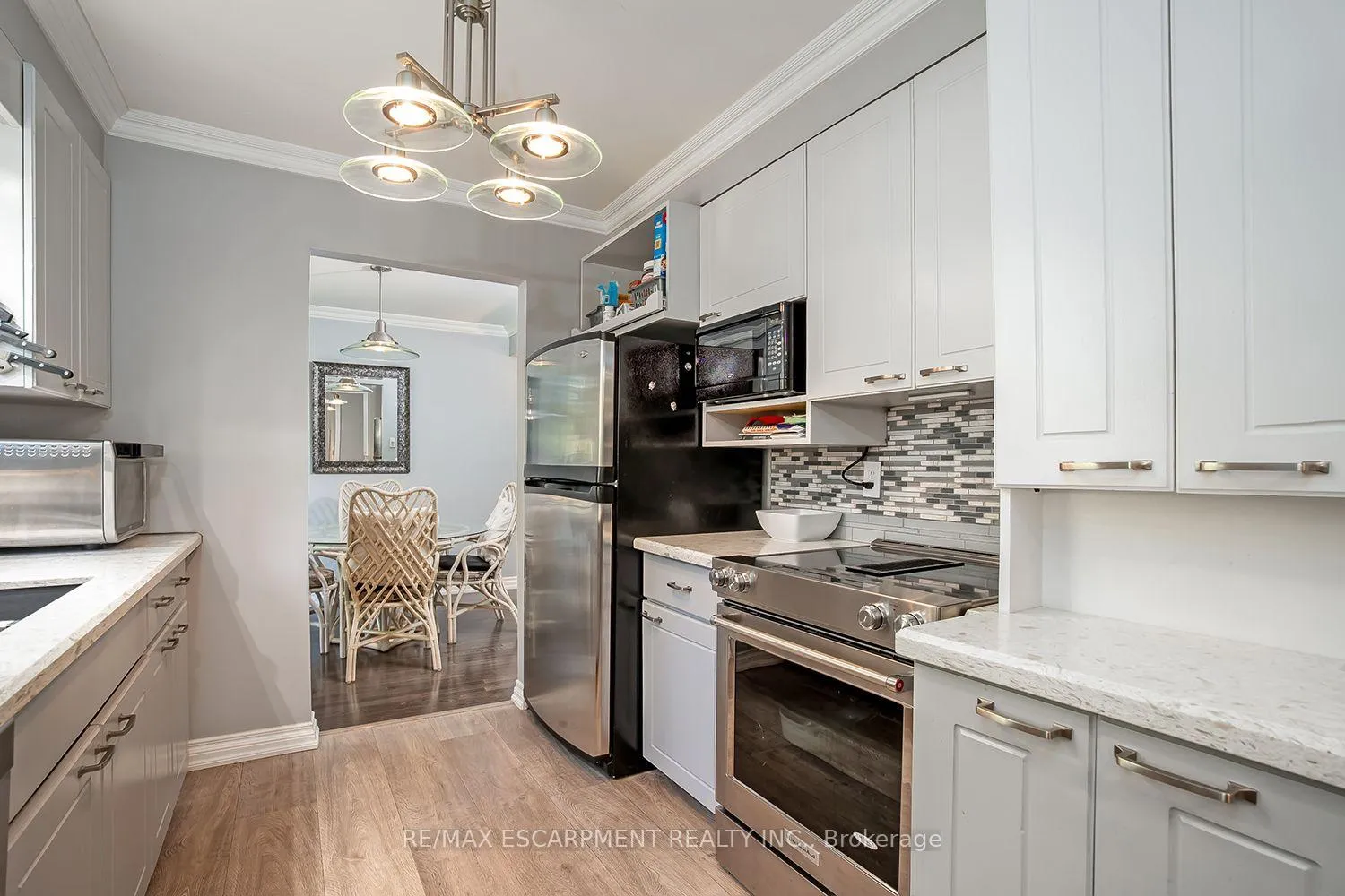 Photo 14 of 132 Hampton Heath Road, Burlington, Appleby — HOMEH