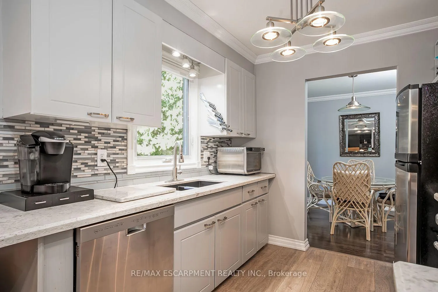 Photo 15 of 132 Hampton Heath Road, Burlington, Appleby — HOMEH