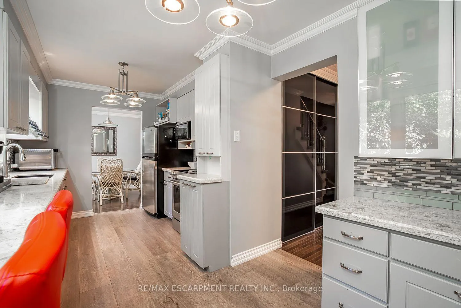 Photo 17 of 132 Hampton Heath Road, Burlington, Appleby — HOMEH