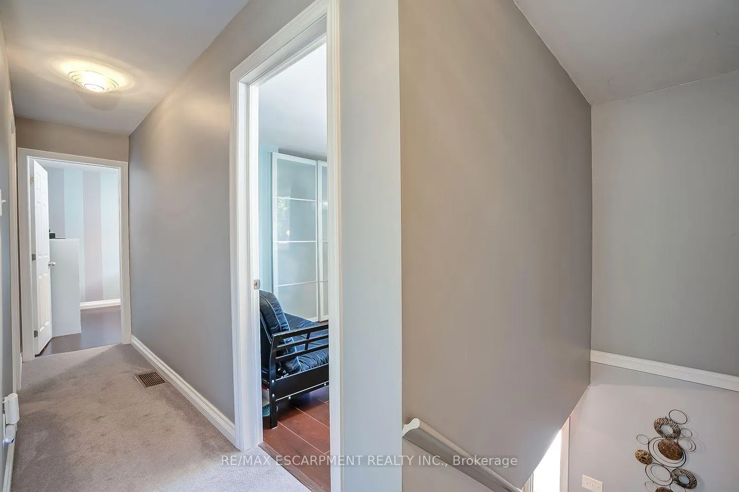 Photo 23 of 132 Hampton Heath Road, Burlington, Appleby — HOMEH