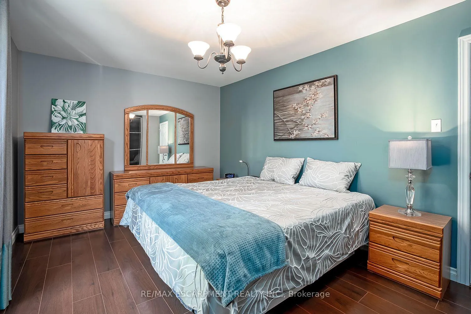 Photo 25 of 132 Hampton Heath Road, Burlington, Appleby — HOMEH
