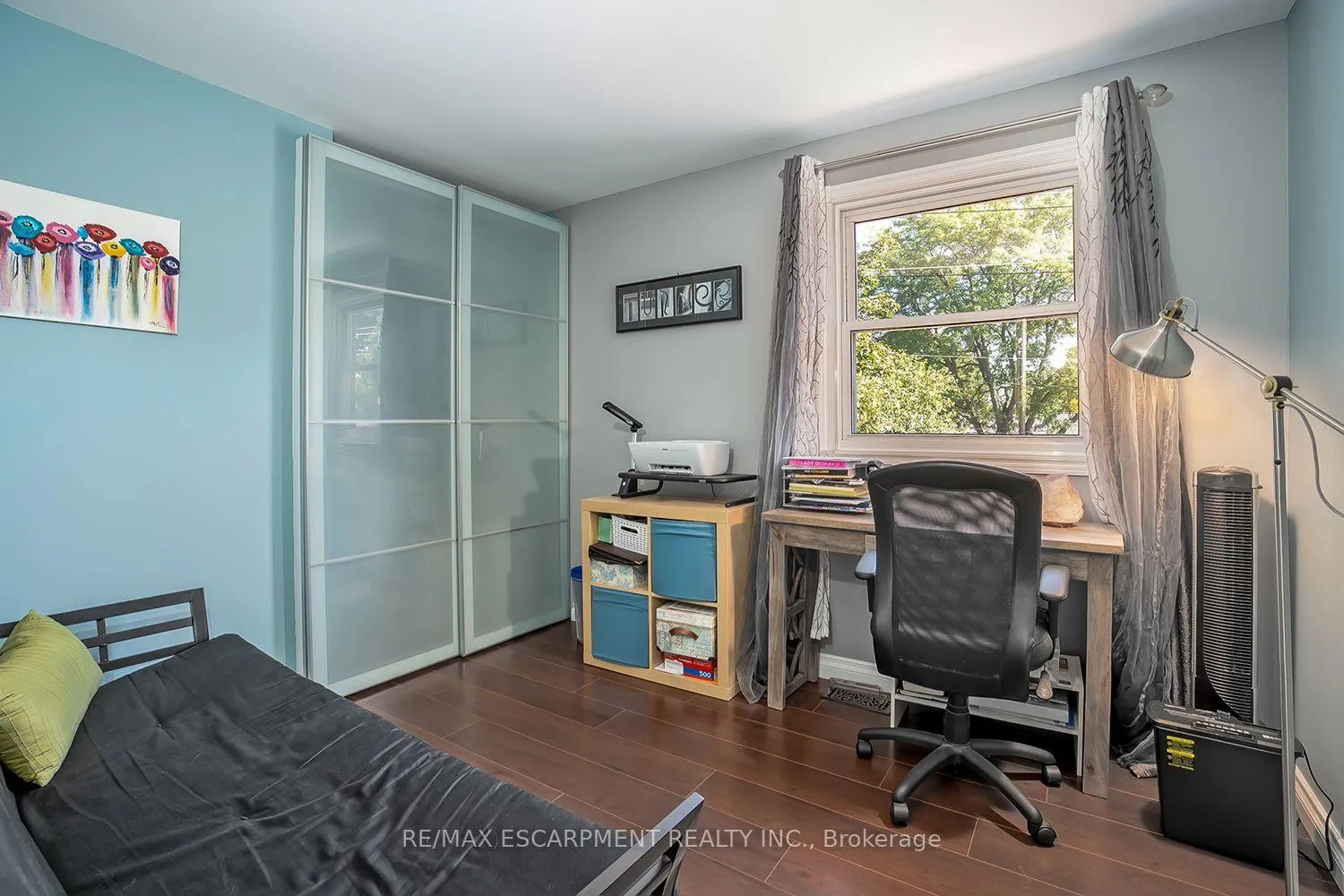 Photo 33 of 132 Hampton Heath Road, Burlington, Appleby — HOMEH