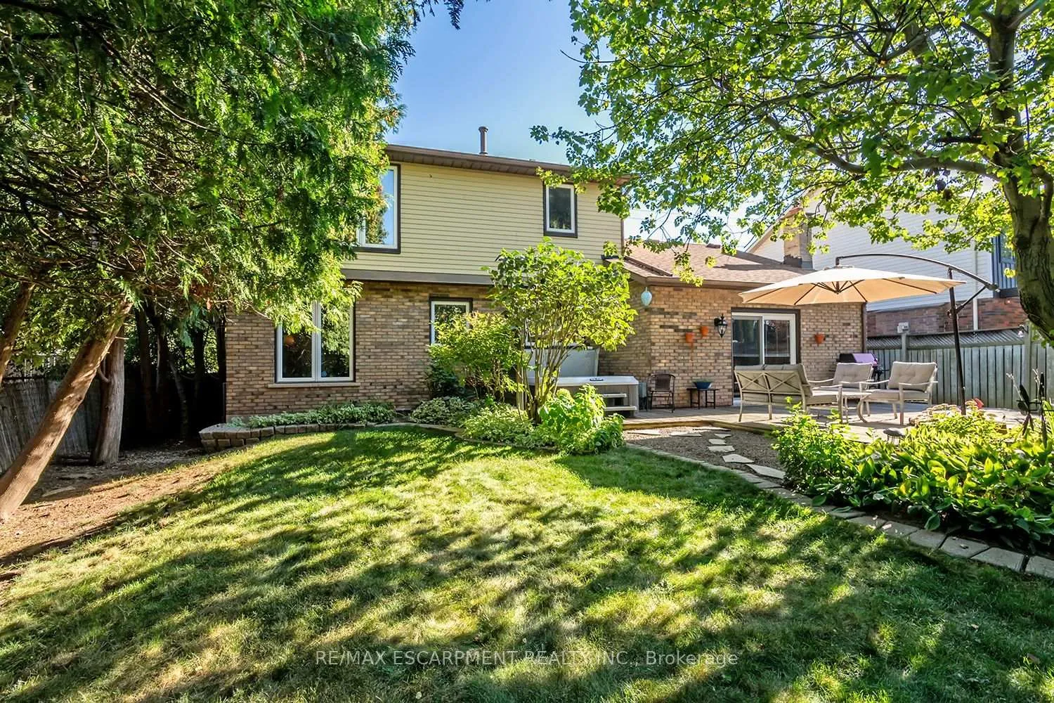 Photo 40 of 132 Hampton Heath Road, Burlington, Appleby — HOMEH