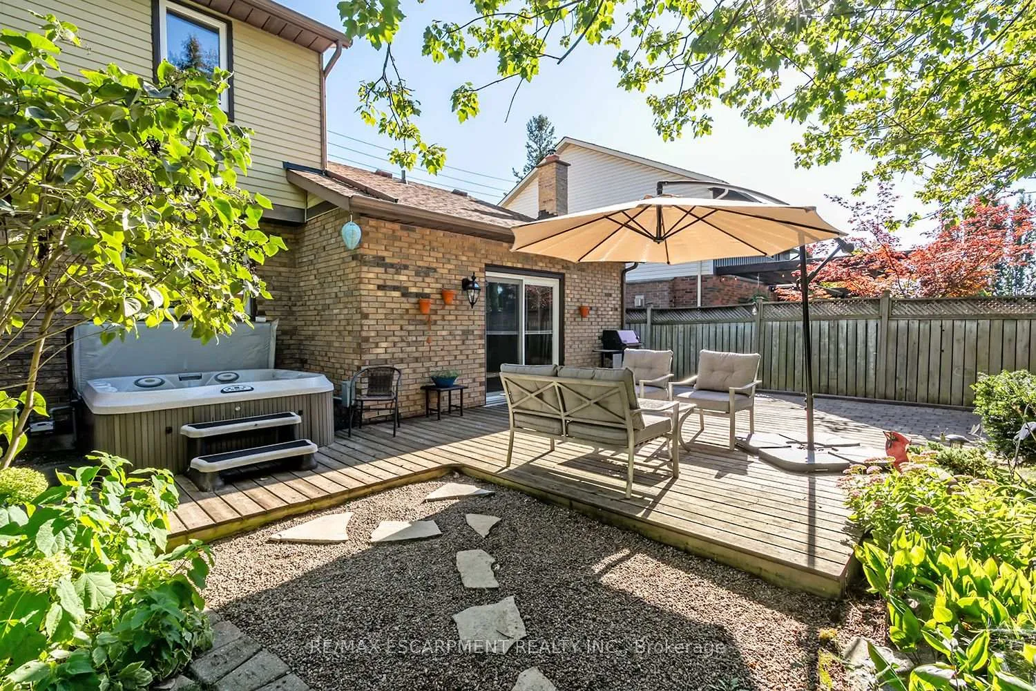 Photo 42 of 132 Hampton Heath Road, Burlington, Appleby — HOMEH