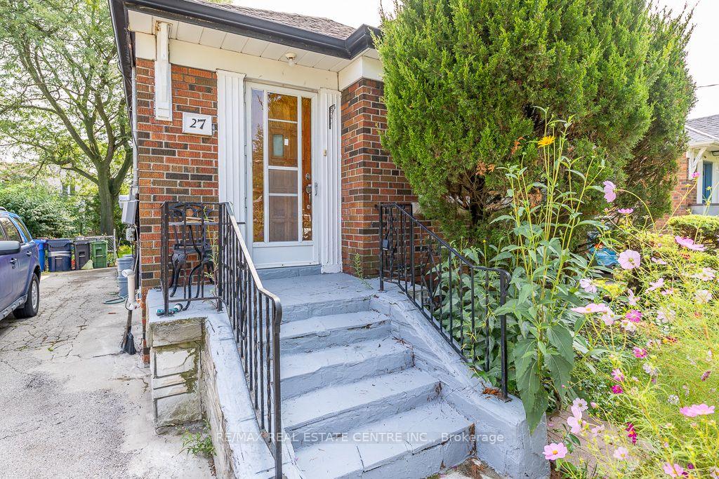 Photo 1 of 27 Innismore Crescent, Scarborough, Wexford-Maryvale — HOMEH