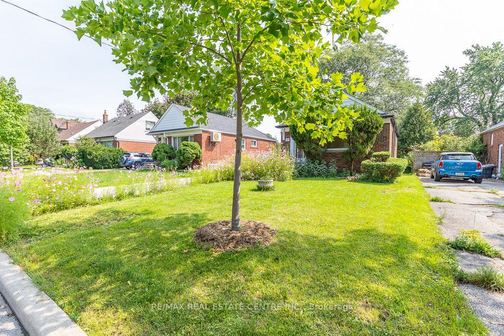 Photo 4 of 27 Innismore Crescent, Scarborough, Wexford-Maryvale — HOMEH