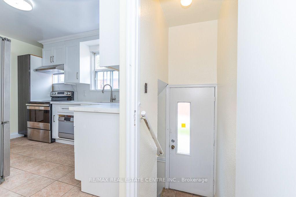 Photo 24 of 27 Innismore Crescent, Scarborough, Wexford-Maryvale — HOMEH