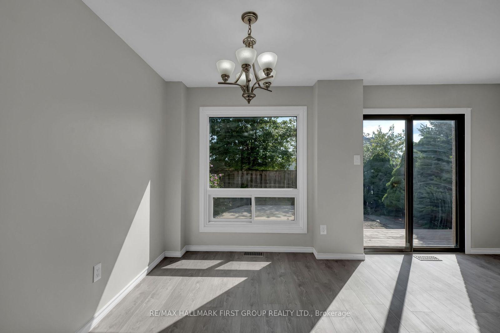 Photo 14 of 15 Millington Crescent, Ajax, Central — HOMEH