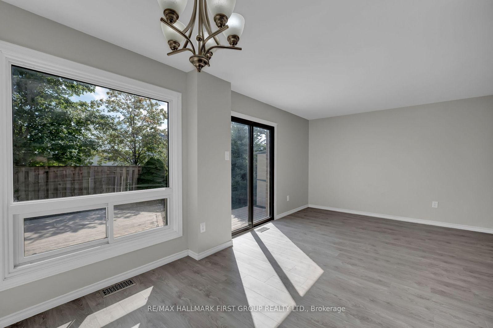 Photo 16 of 15 Millington Crescent, Ajax, Central — HOMEH