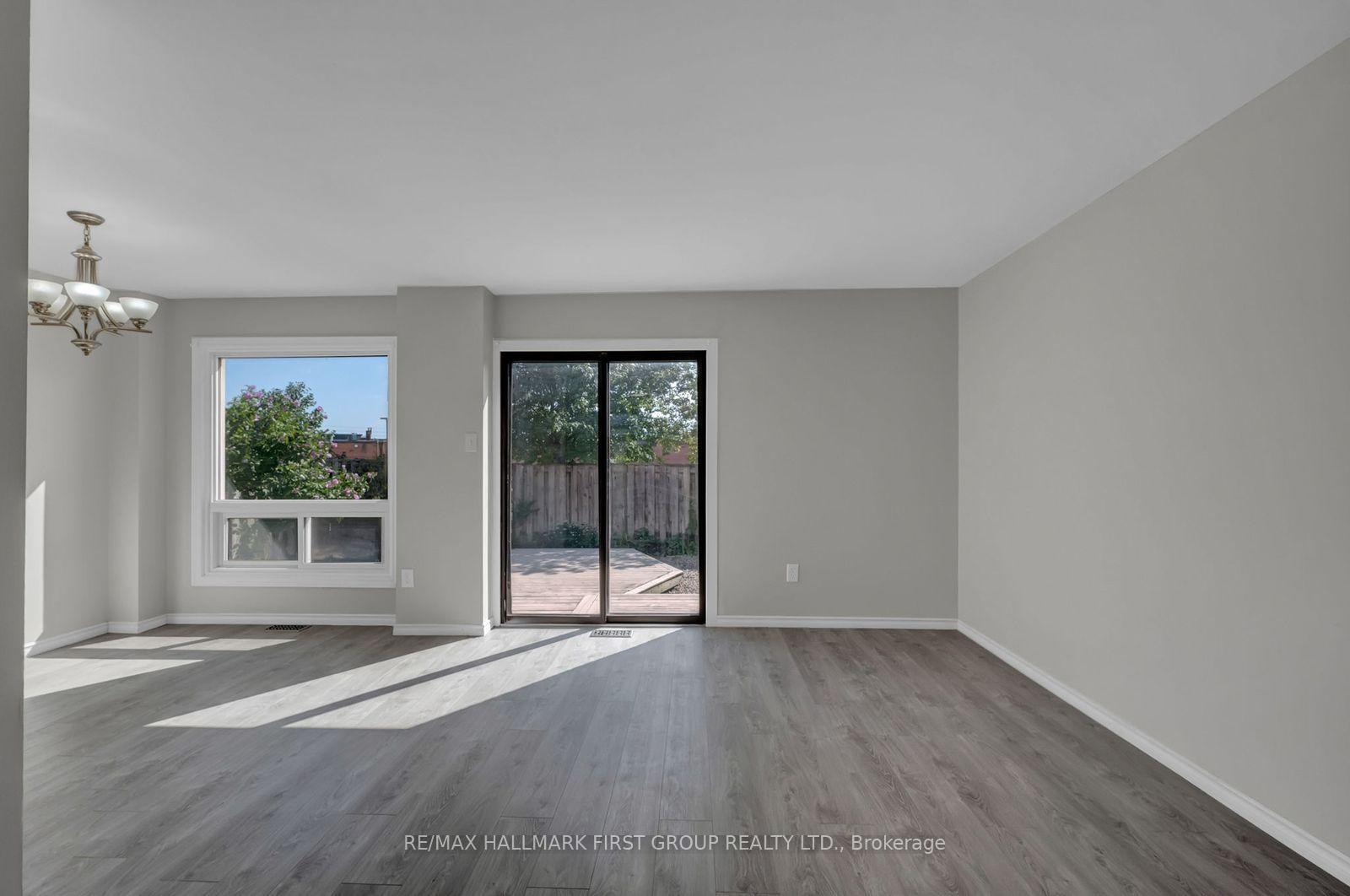 Photo 17 of 15 Millington Crescent, Ajax, Central — HOMEH