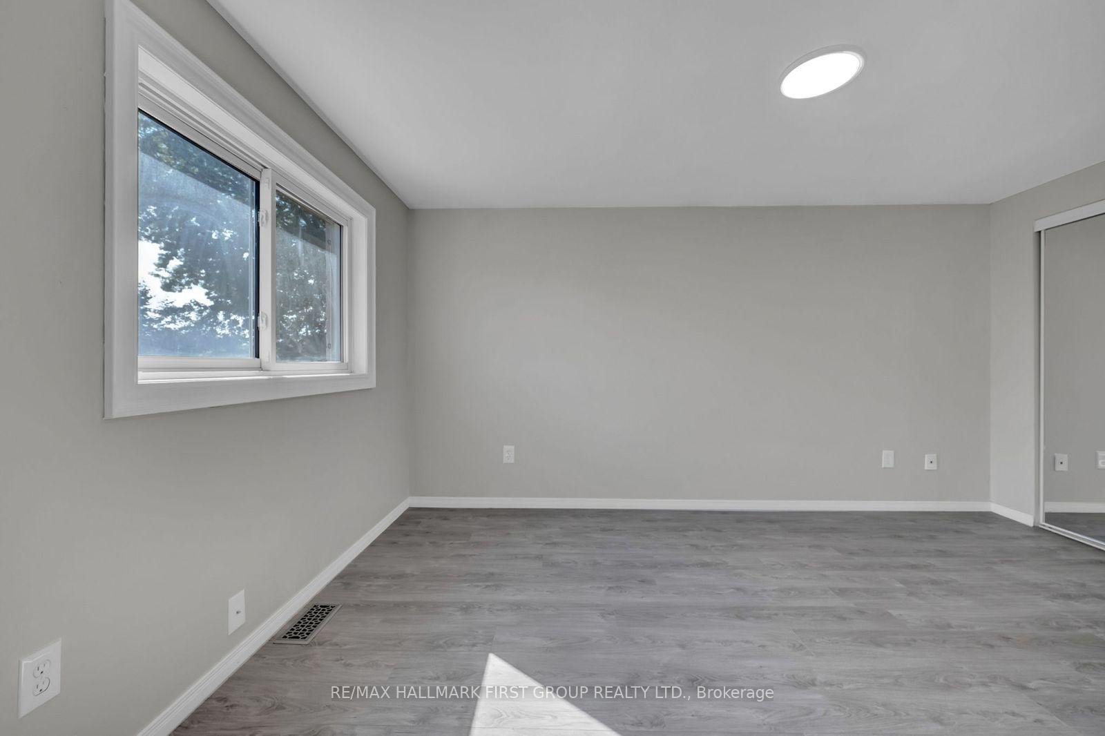 Photo 21 of 15 Millington Crescent, Ajax, Central — HOMEH