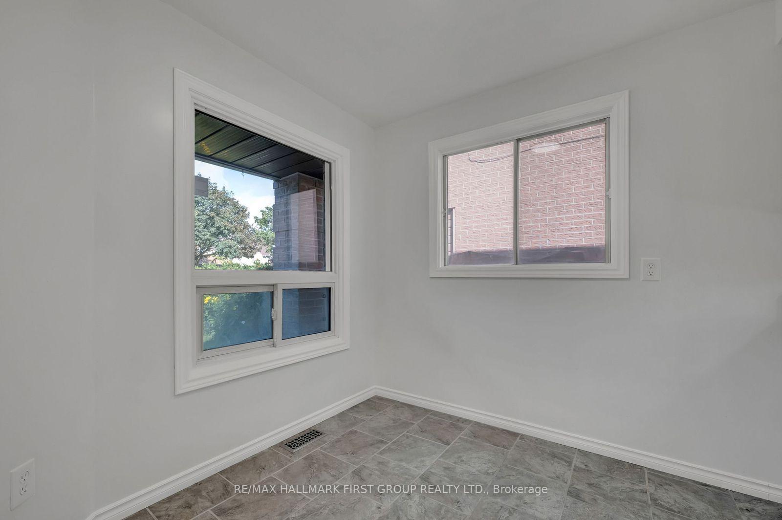Photo 25 of 15 Millington Crescent, Ajax, Central — HOMEH