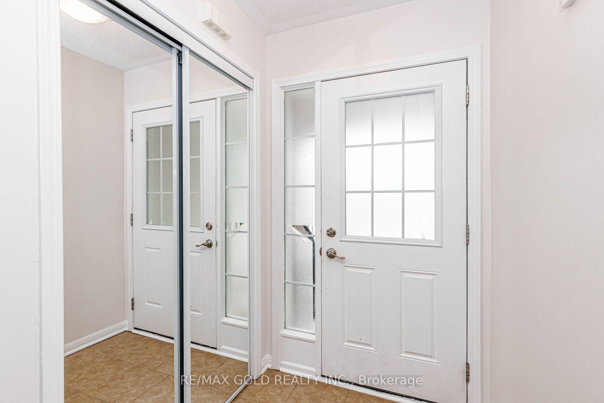 Photo 5 of 2486 William Jackson Drive, Pickering, Duffin Heights — HOMEH