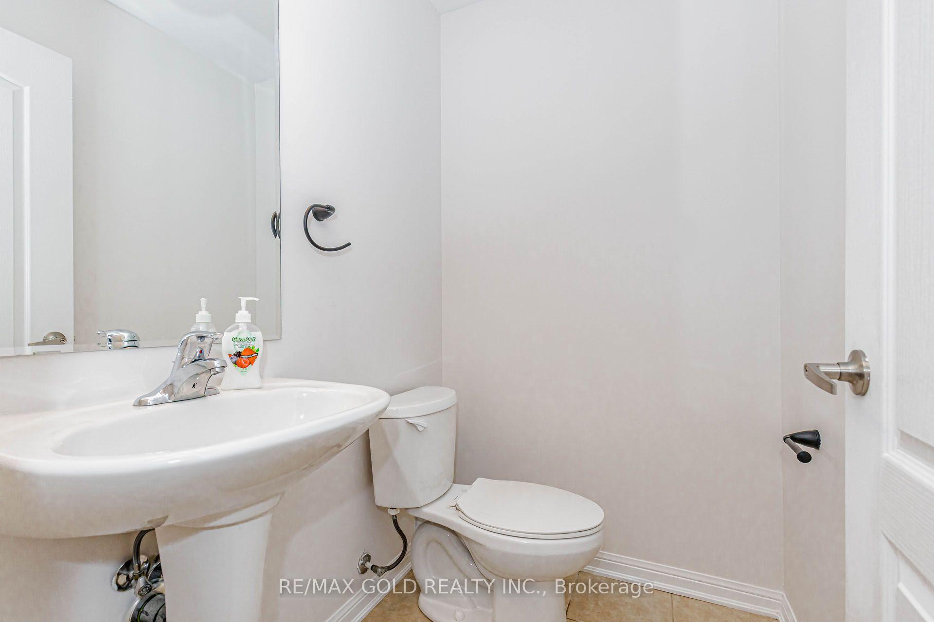 Photo 31 of 2486 William Jackson Drive, Pickering, Duffin Heights — HOMEH