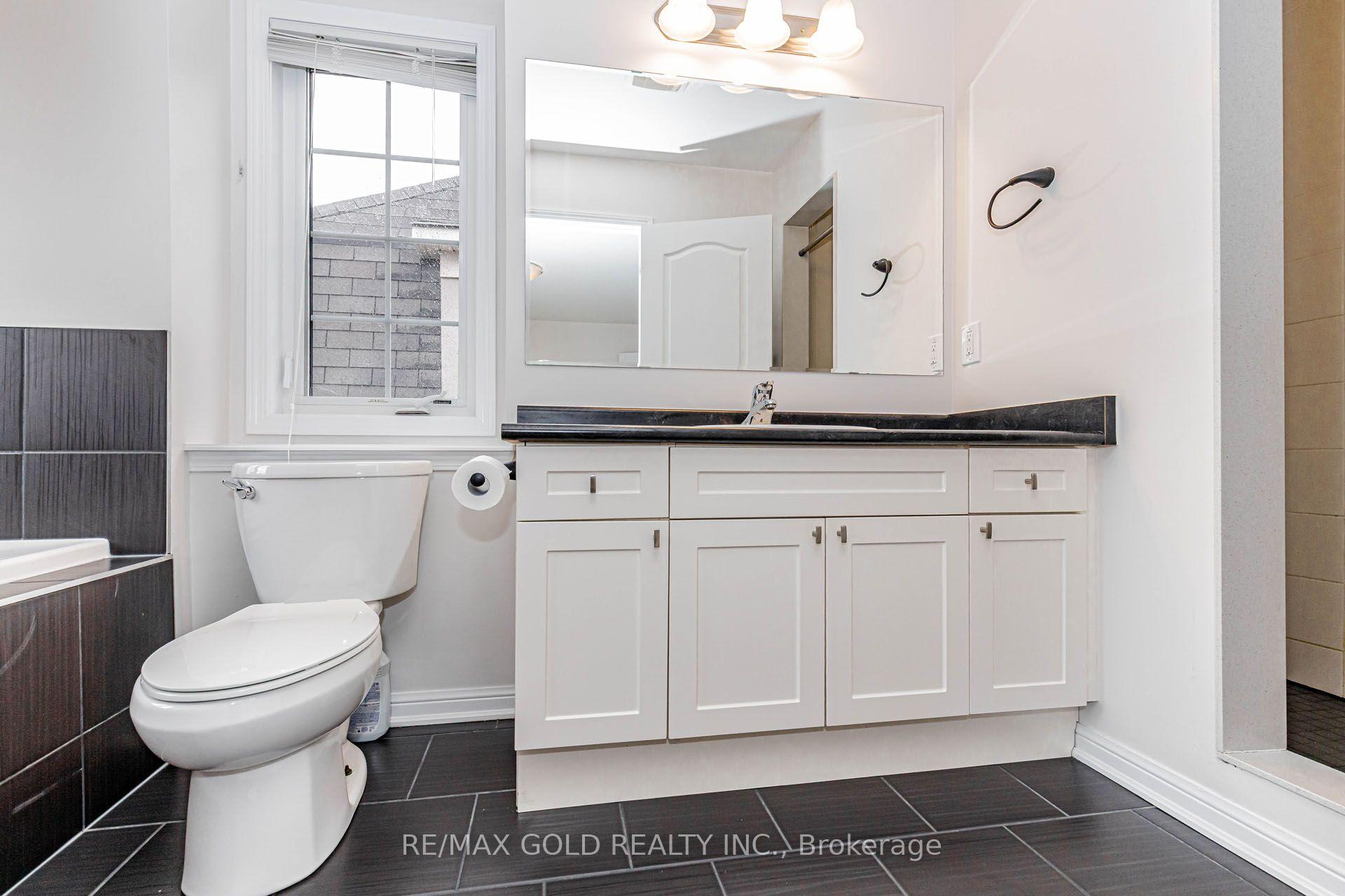 Photo 38 of 2486 William Jackson Drive, Pickering, Duffin Heights — HOMEH
