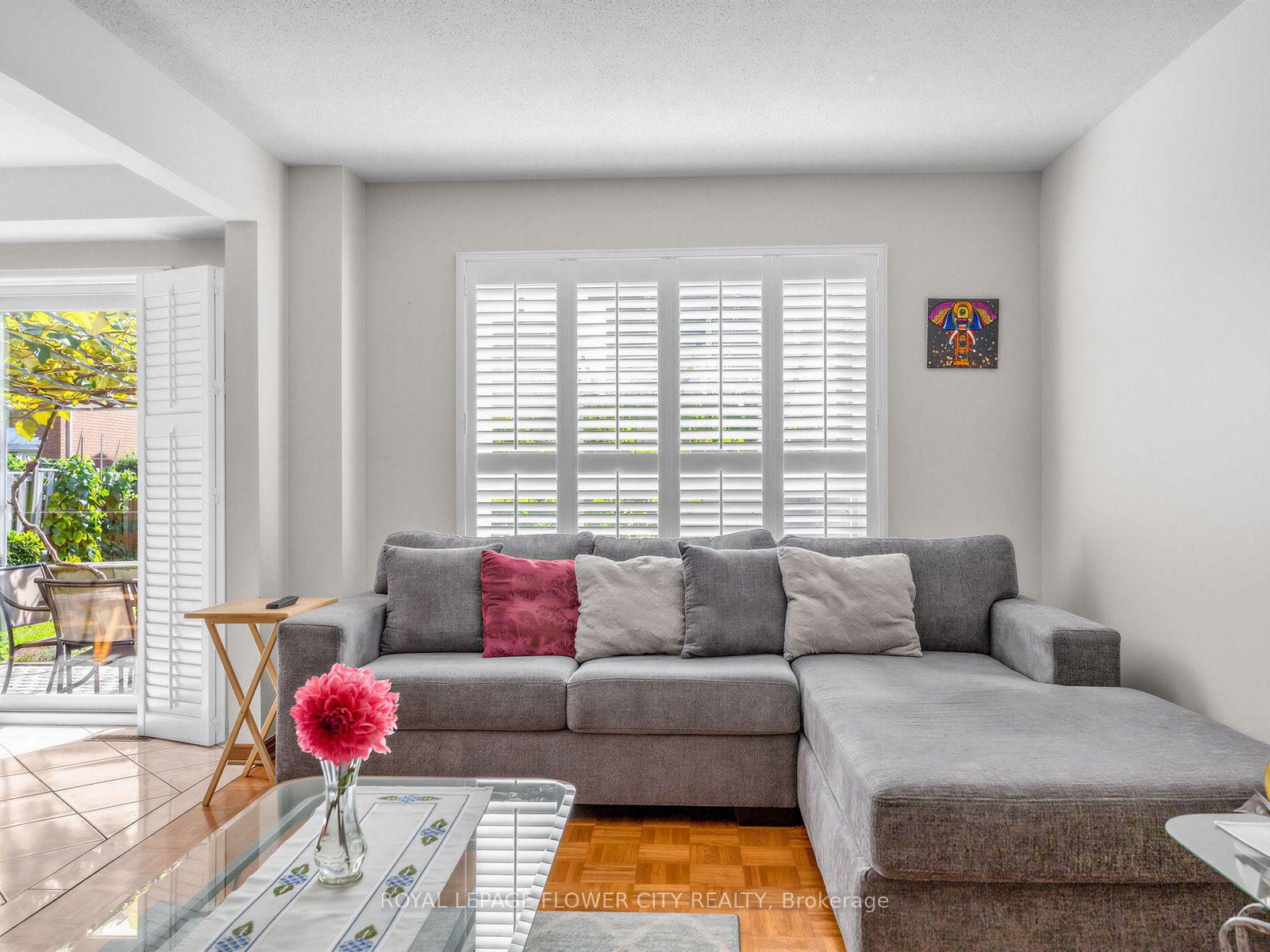 Photo 9 of 247 Vodden Street W, Brampton, Brampton West — HOMEH