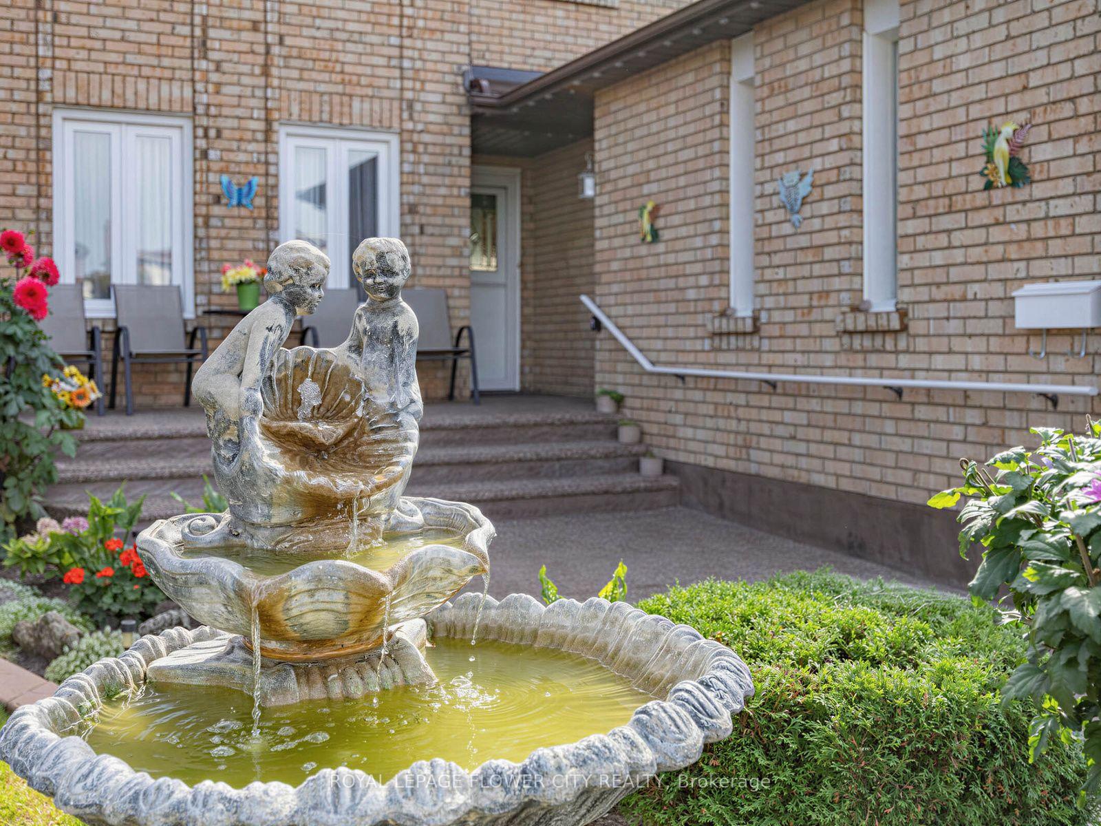 Photo 39 of 247 Vodden Street W, Brampton, Brampton West — HOMEH