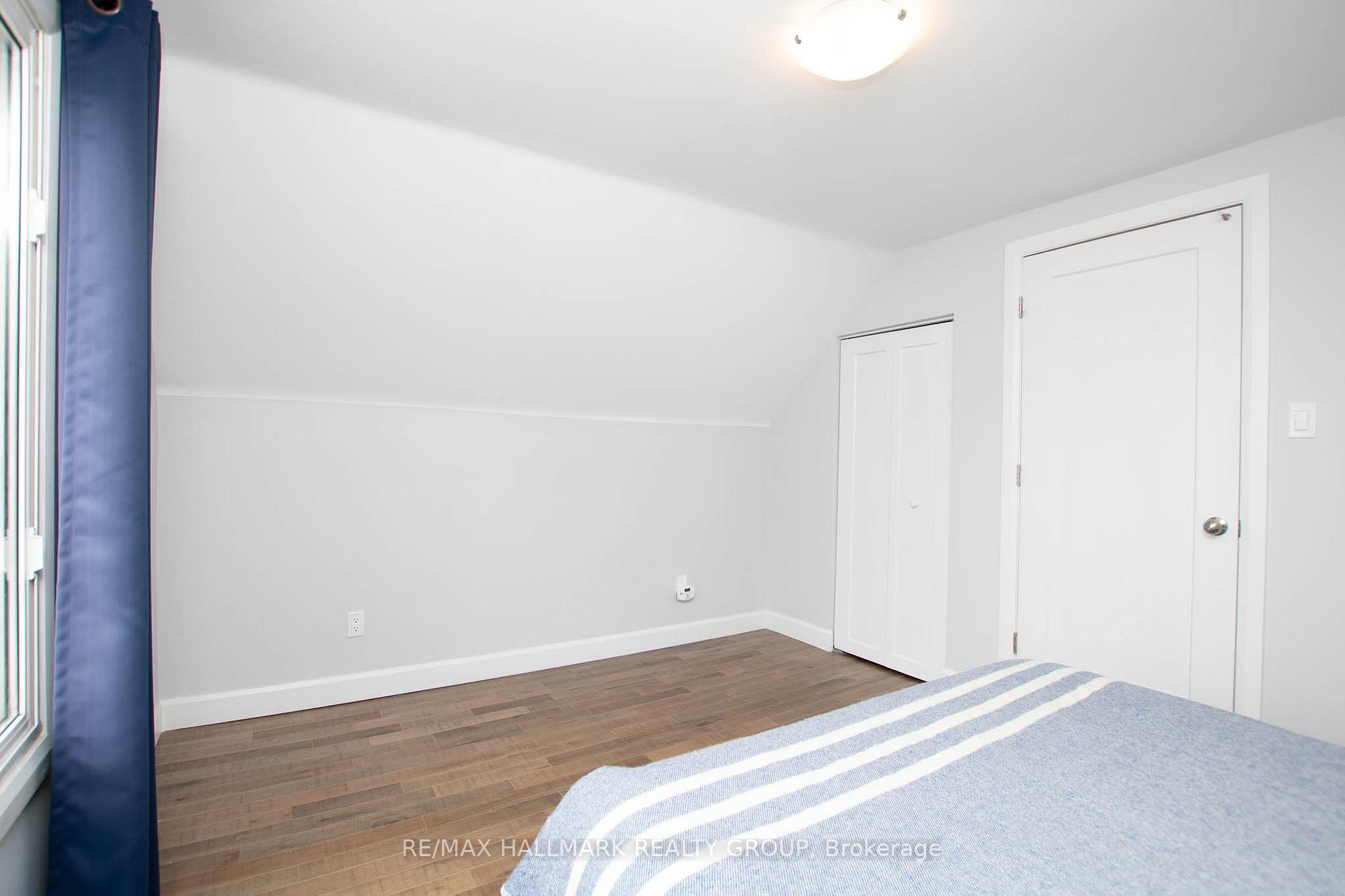 Photo 19 of 929 Merivale Road, Ottawa, Carlington — HOMEH