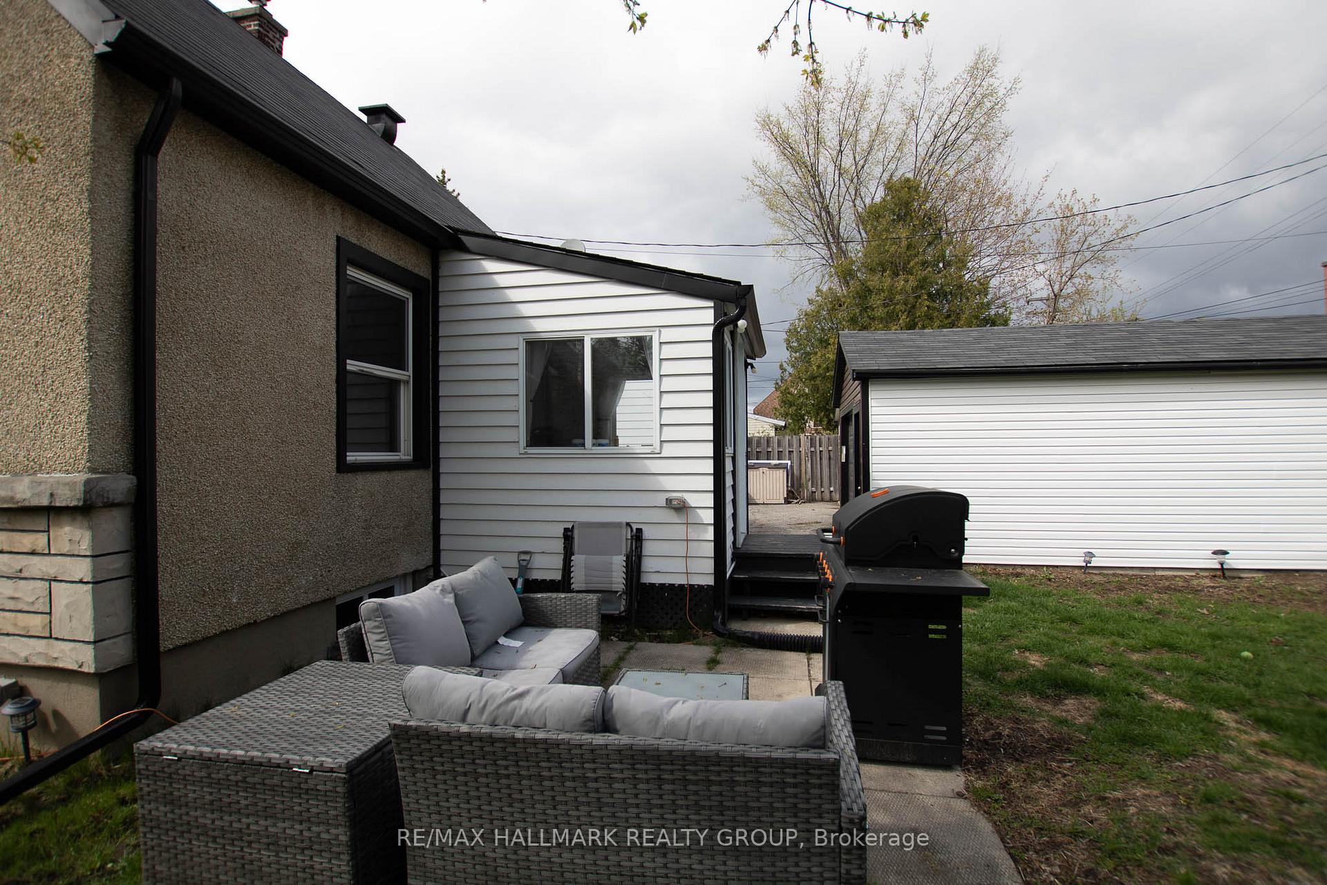 Photo 28 of 929 Merivale Road, Ottawa, Carlington — HOMEH