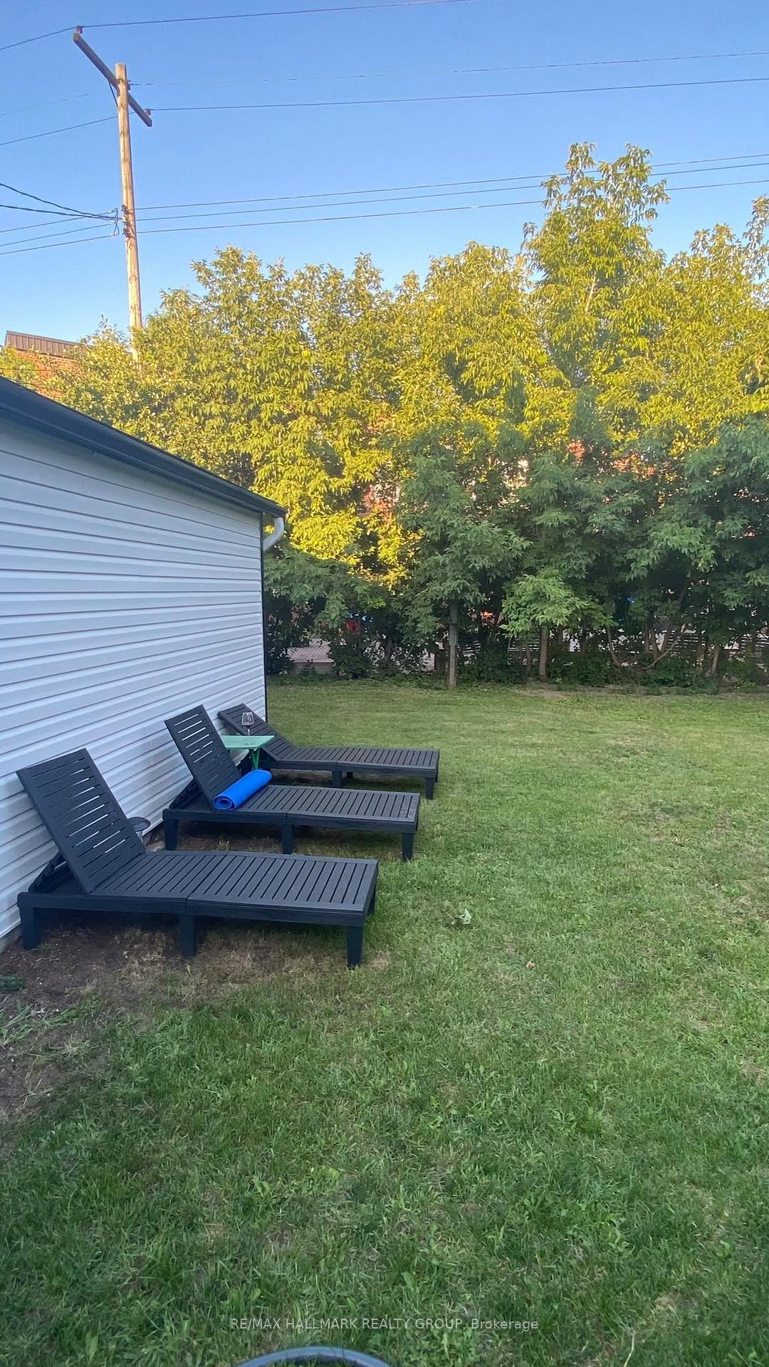 Photo 30 of 929 Merivale Road, Ottawa, Carlington — HOMEH