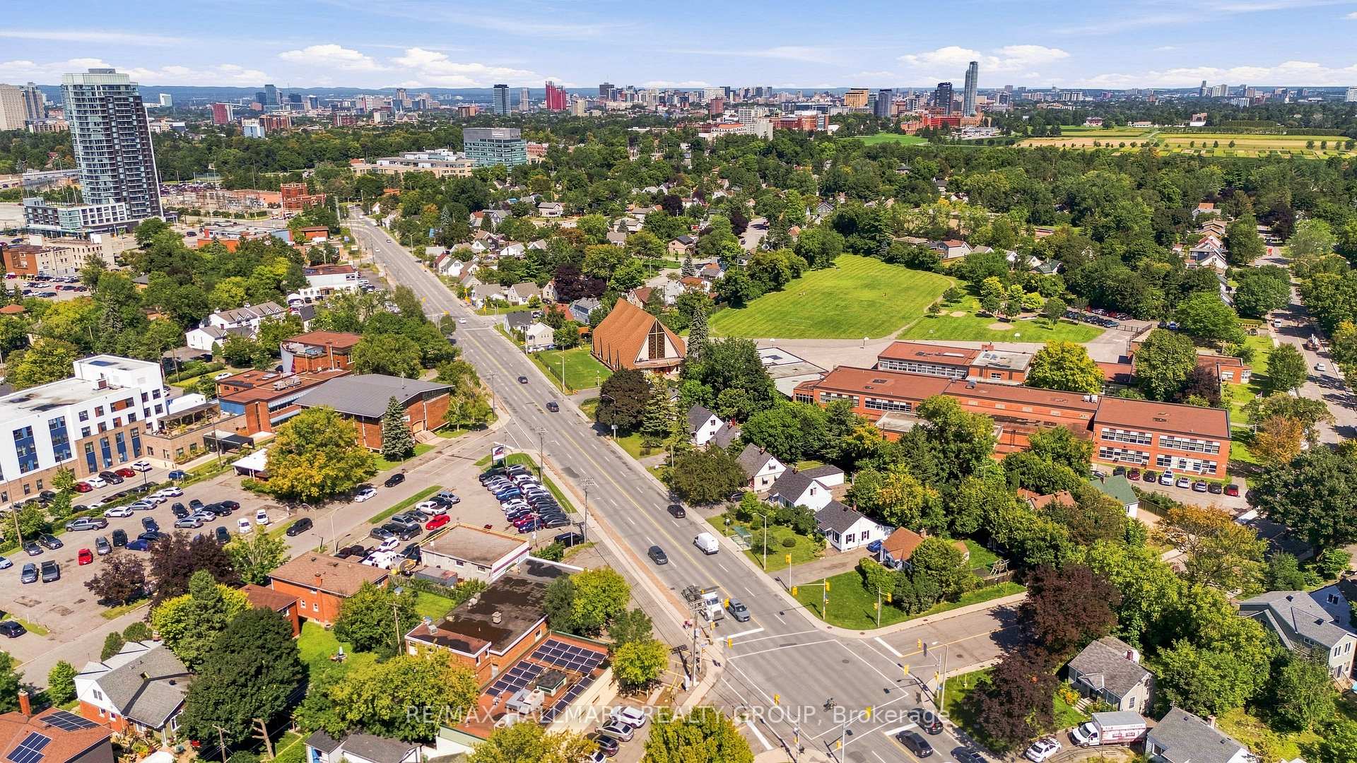 Photo 37 of 929 Merivale Road, Ottawa, Carlington — HOMEH