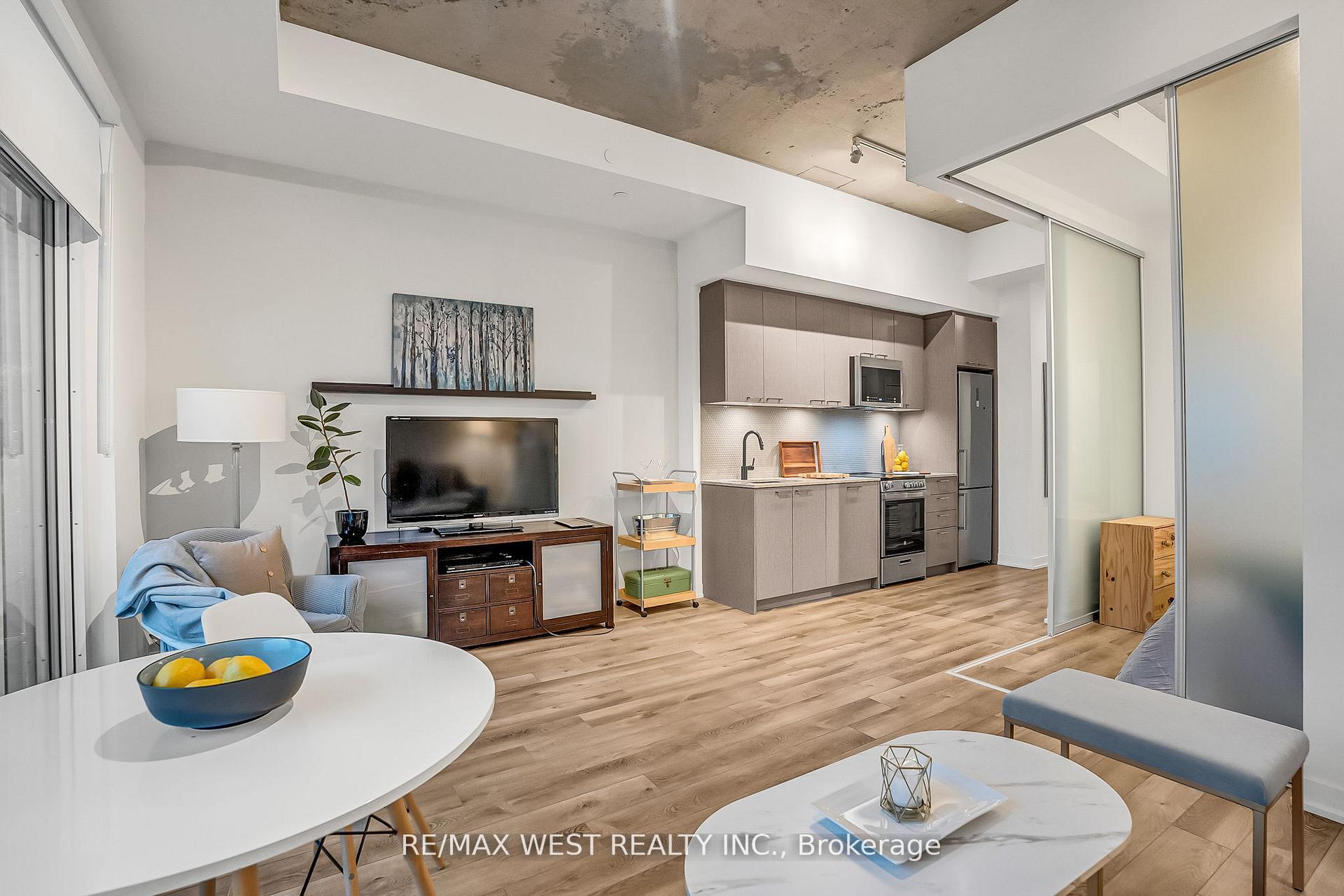 Photo 13 of Unit 617, 1808 St. Clair Avenue W, Toronto, Weston-Pellam Park — HOMEH