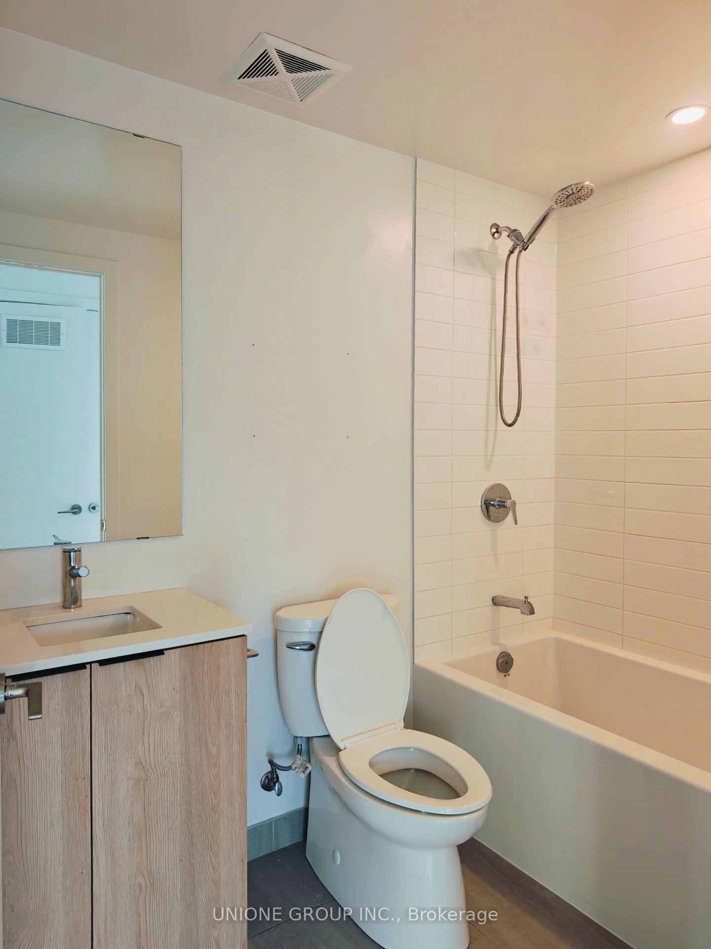 Photo 14 of Unit 2101, 48 Power Street, Toronto, Moss Park — HOMEH