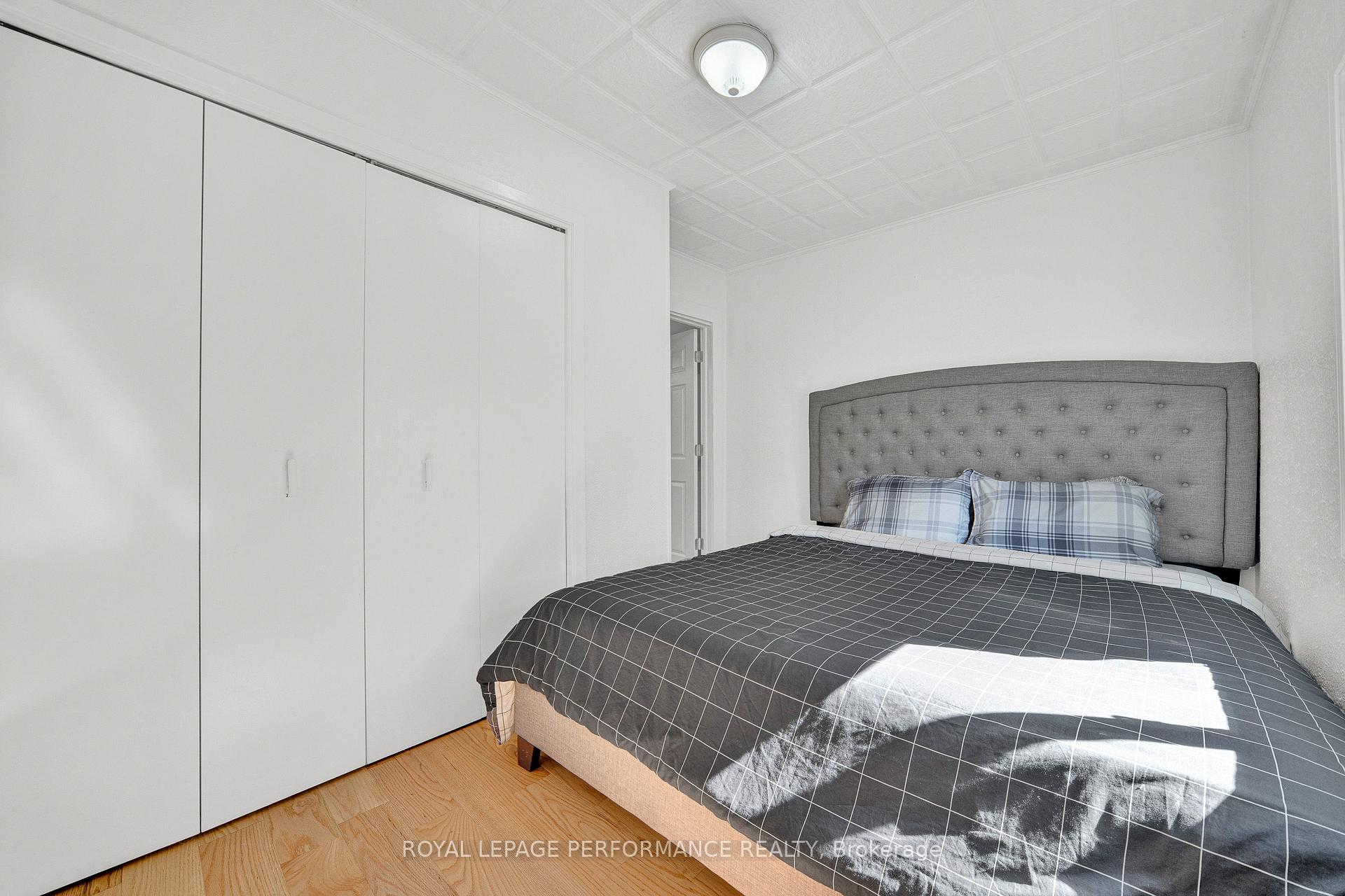 Photo 32 of 98 Boyce Avenue, Ottawa, Britannia — HOMEH