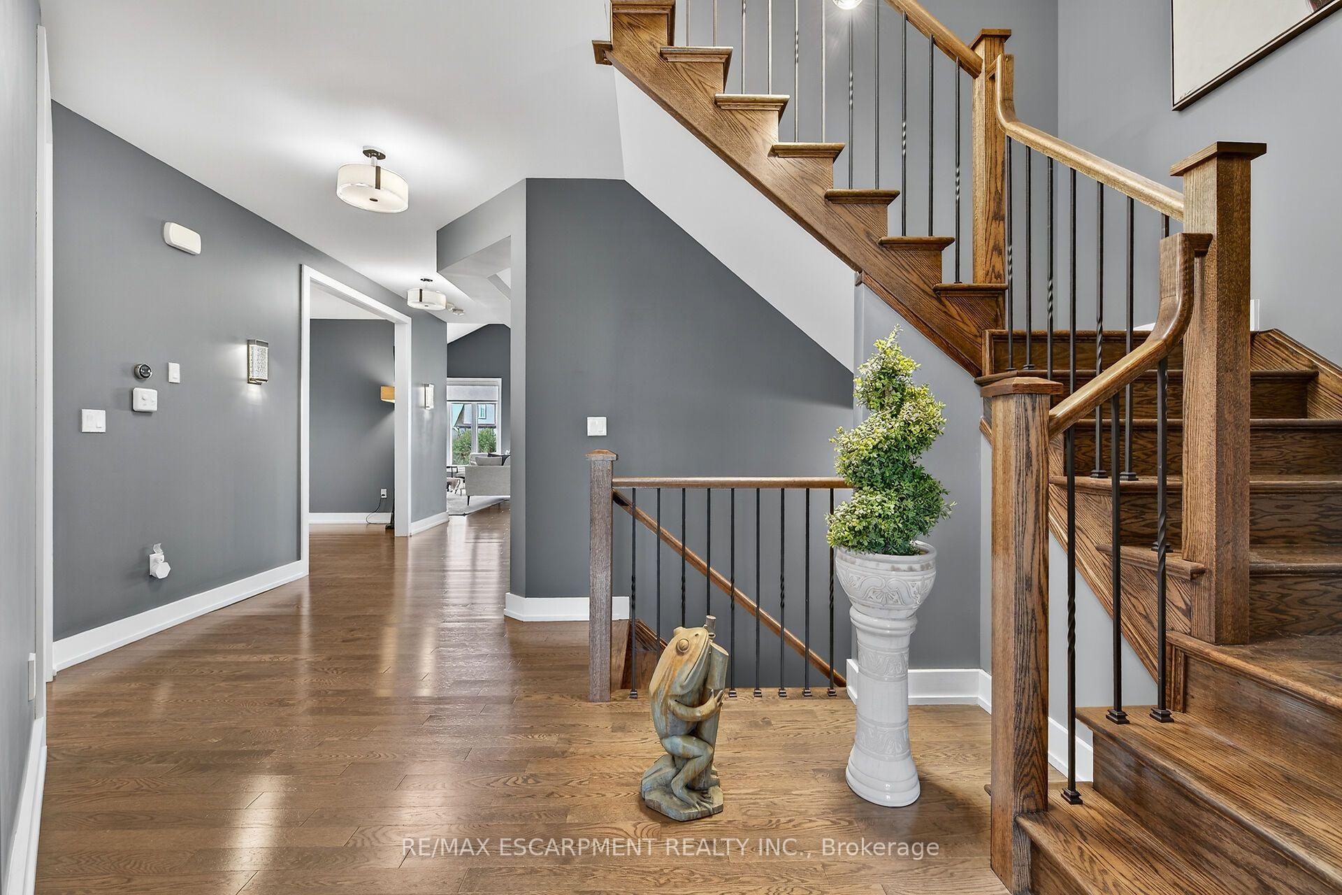 Photo 6 of 24 Chestnut Drive, Guelph/Eramosa, Rockwood — HOMEH