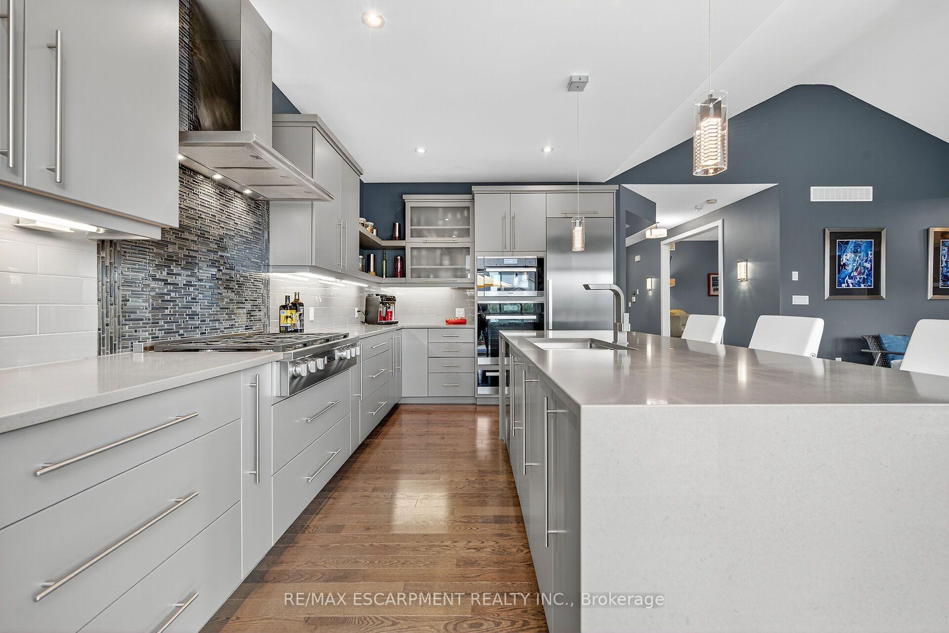 Photo 14 of 24 Chestnut Drive, Guelph/Eramosa, Rockwood — HOMEH