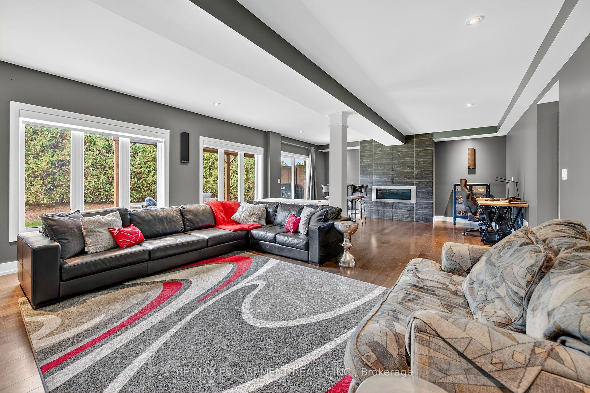 Photo 39 of 24 Chestnut Drive, Guelph/Eramosa, Rockwood — HOMEH