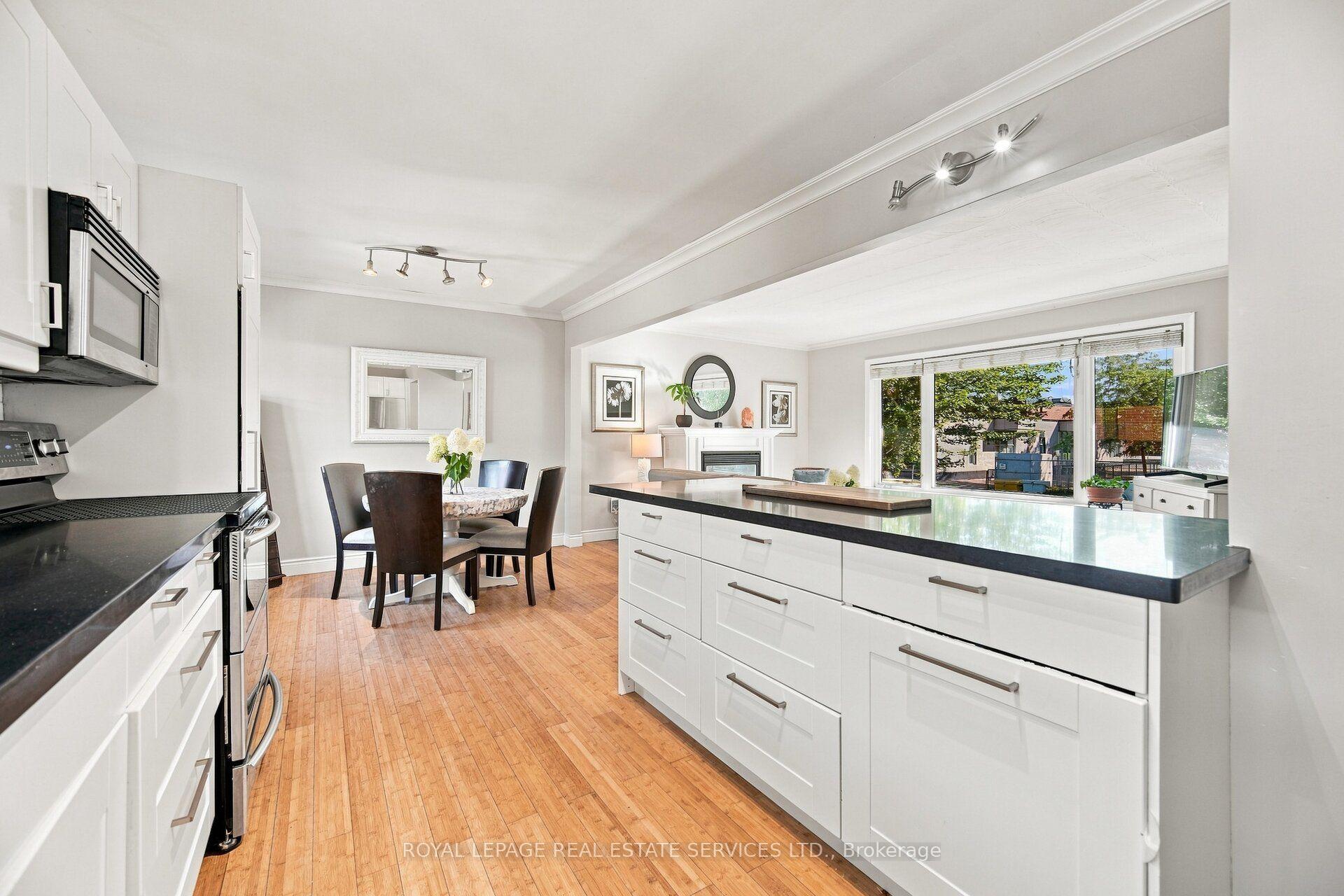 Photo 14 of 15 Velma Drive, Etobicoke, Stonegate-Queensway — HOMEH