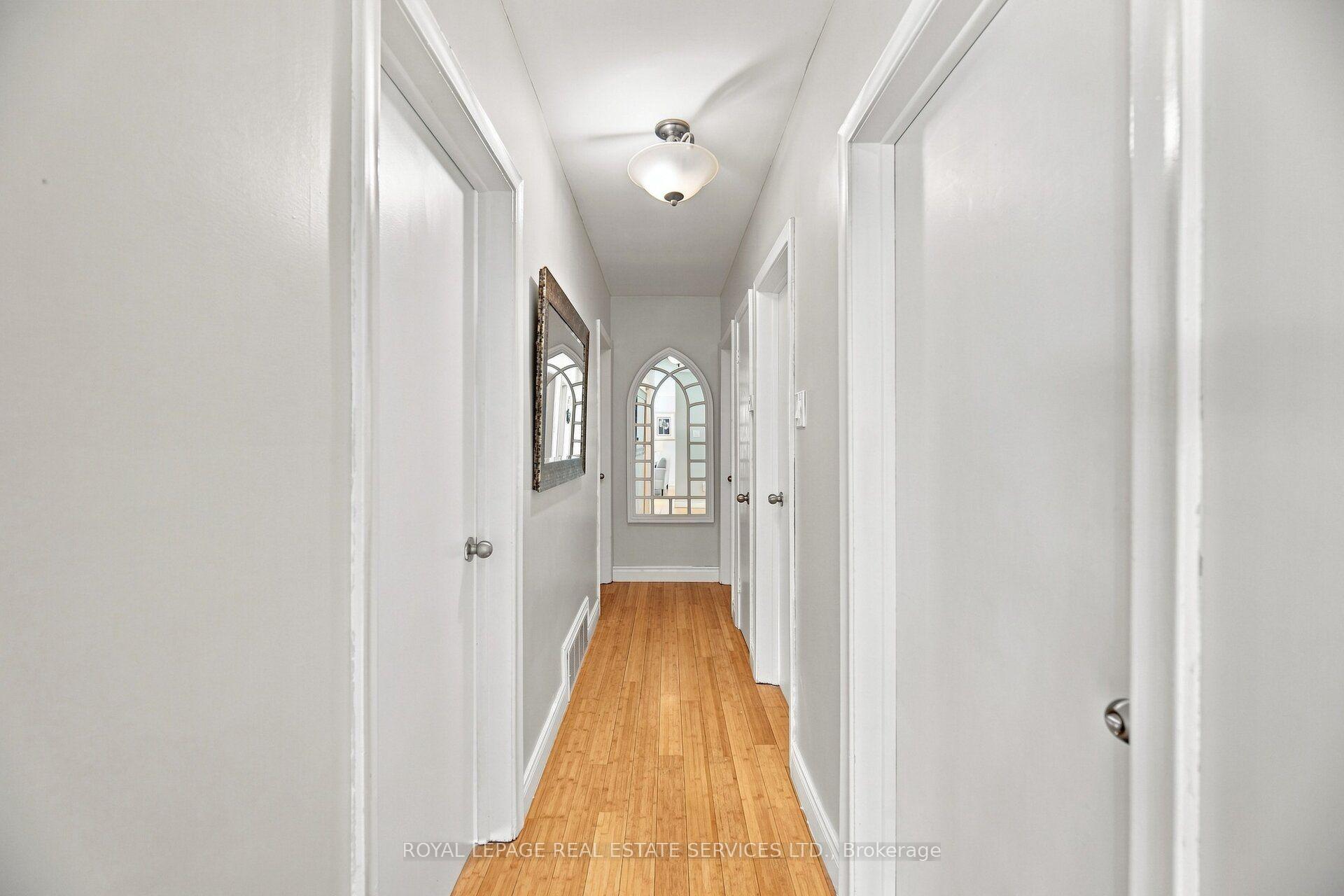 Photo 17 of 15 Velma Drive, Etobicoke, Stonegate-Queensway — HOMEH