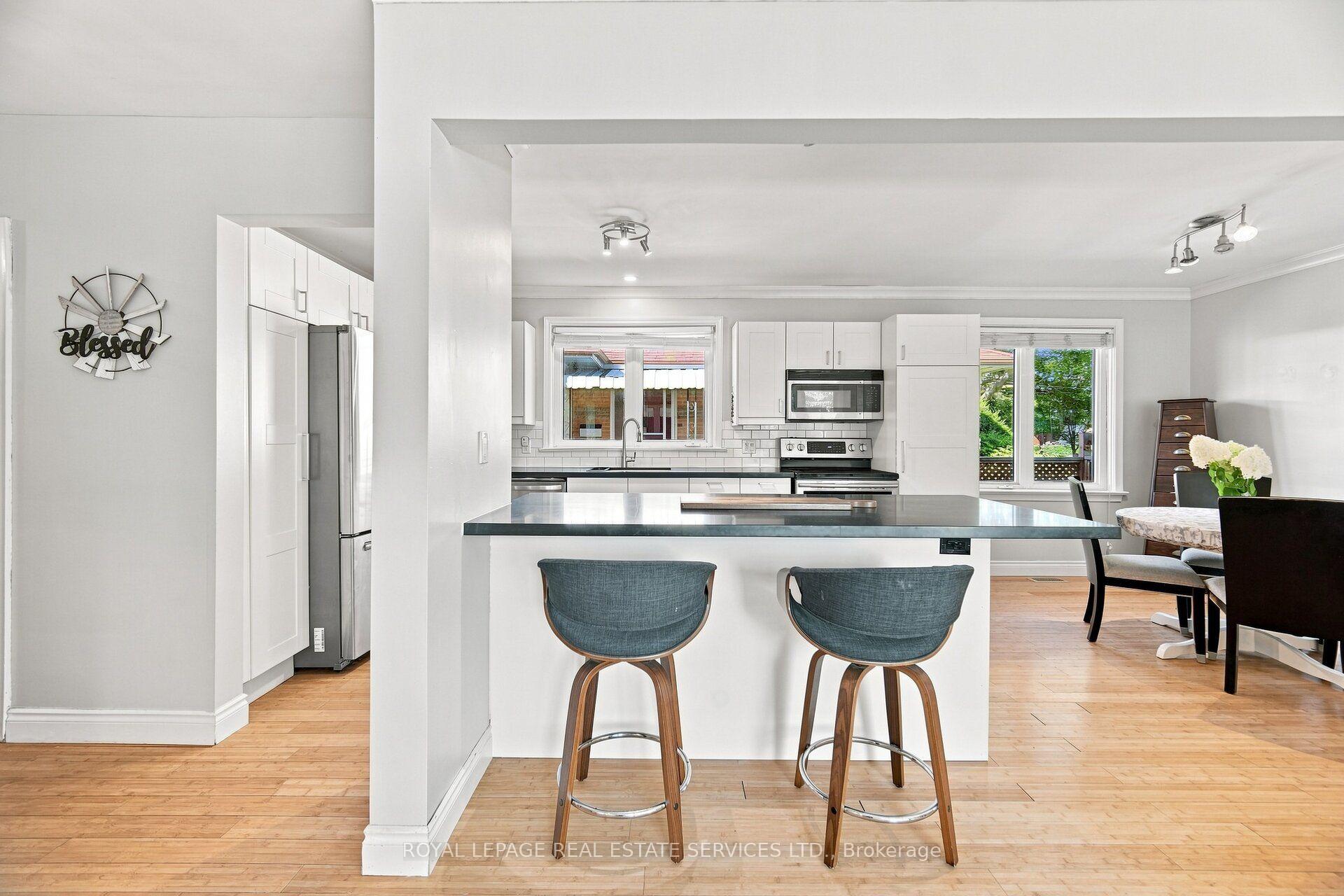 Photo 15 of 15 Velma Drive, Etobicoke, Stonegate-Queensway — HOMEH