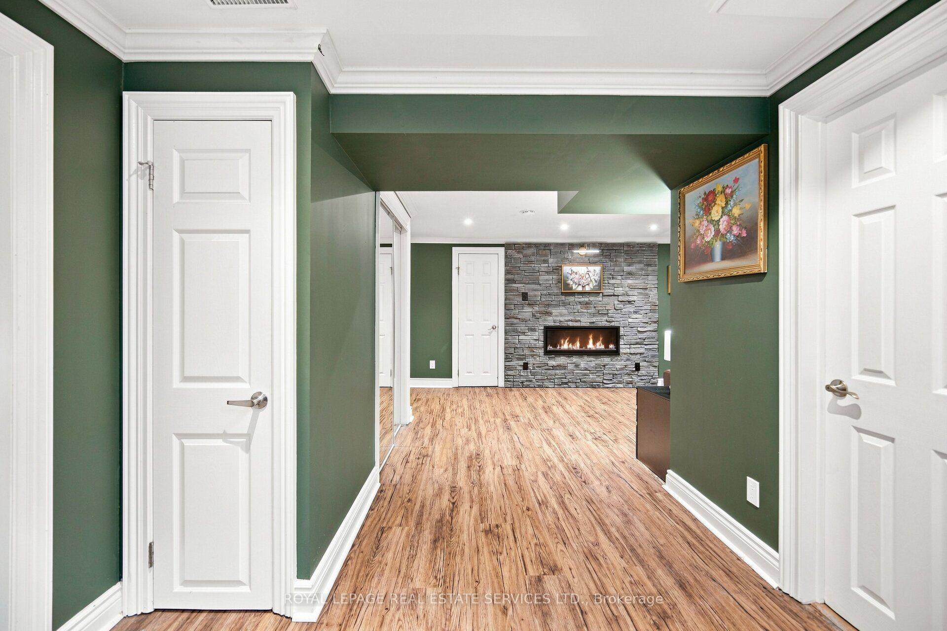 Photo 28 of 15 Velma Drive, Etobicoke, Stonegate-Queensway — HOMEH