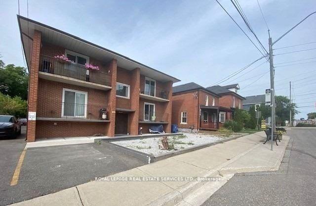 Photo of Unit 4, 10 Main Street S