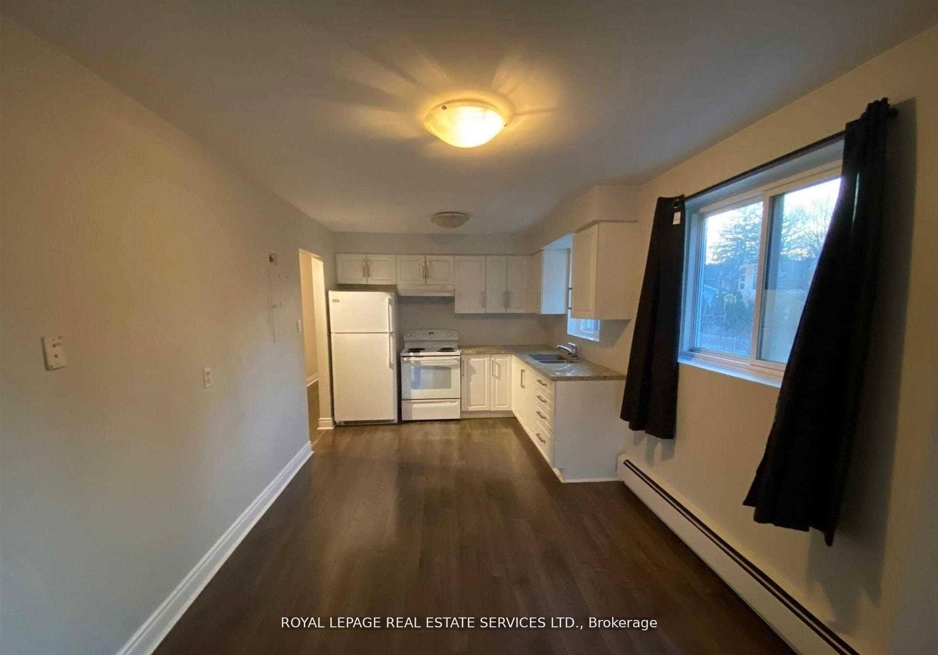 Photo 7 of Unit 4, 10 Main Street S, Halton Hills, Georgetown — HOMEH