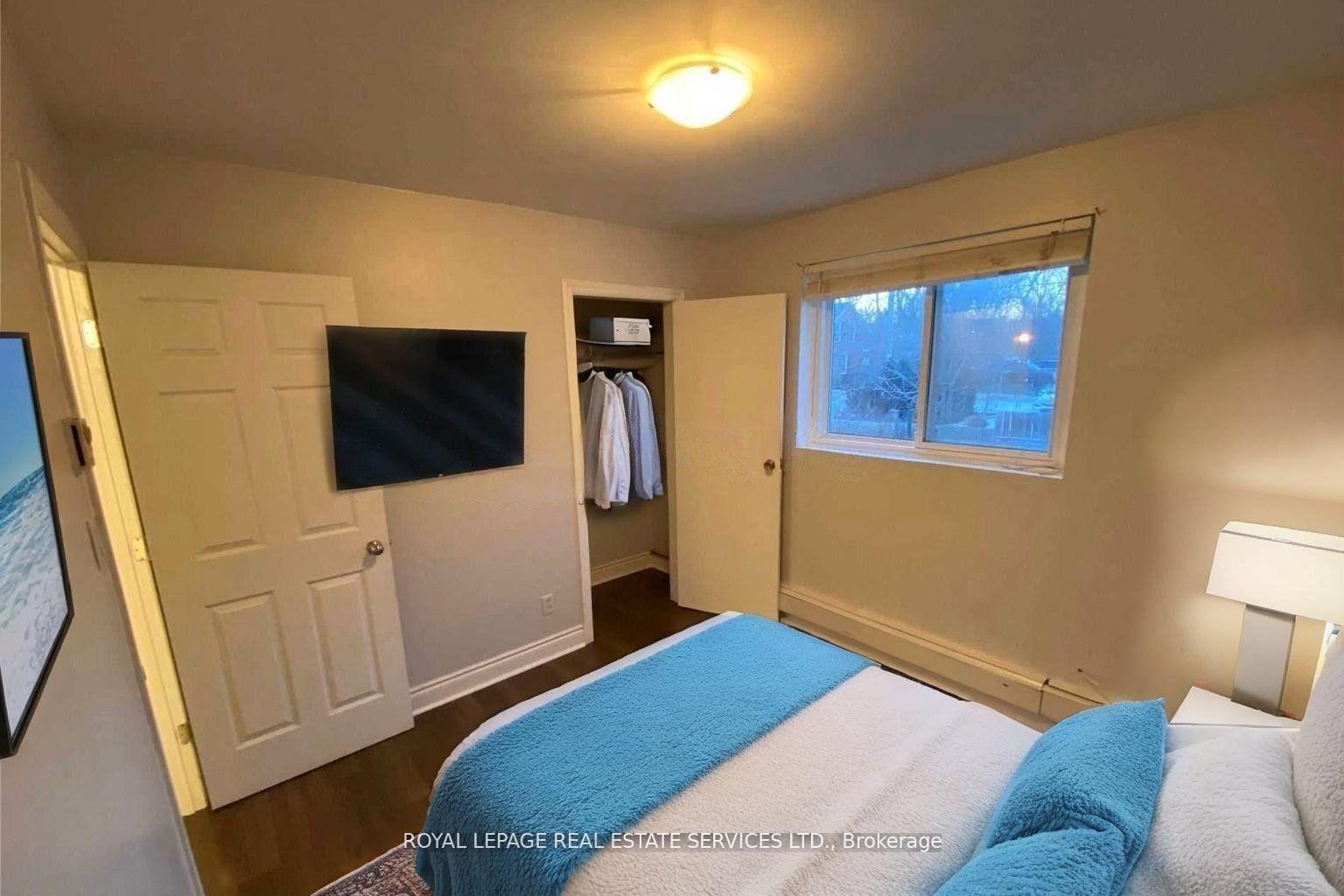 Photo 11 of Unit 4, 10 Main Street S, Halton Hills, Georgetown — HOMEH