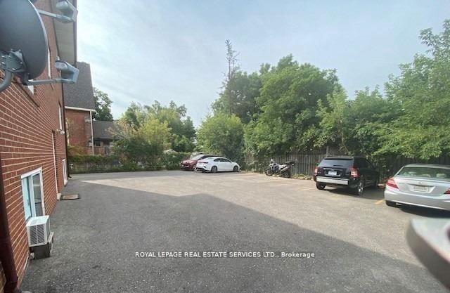 Photo 17 of Unit 4, 10 Main Street S, Halton Hills, Georgetown — HOMEH