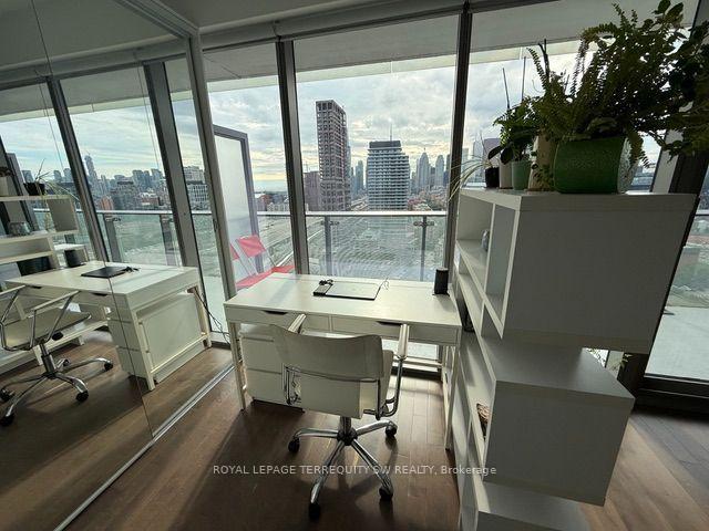 Photo 5 of Unit 2401, 70 Distillery Lane, Toronto, Waterfront Communities — HOMEH