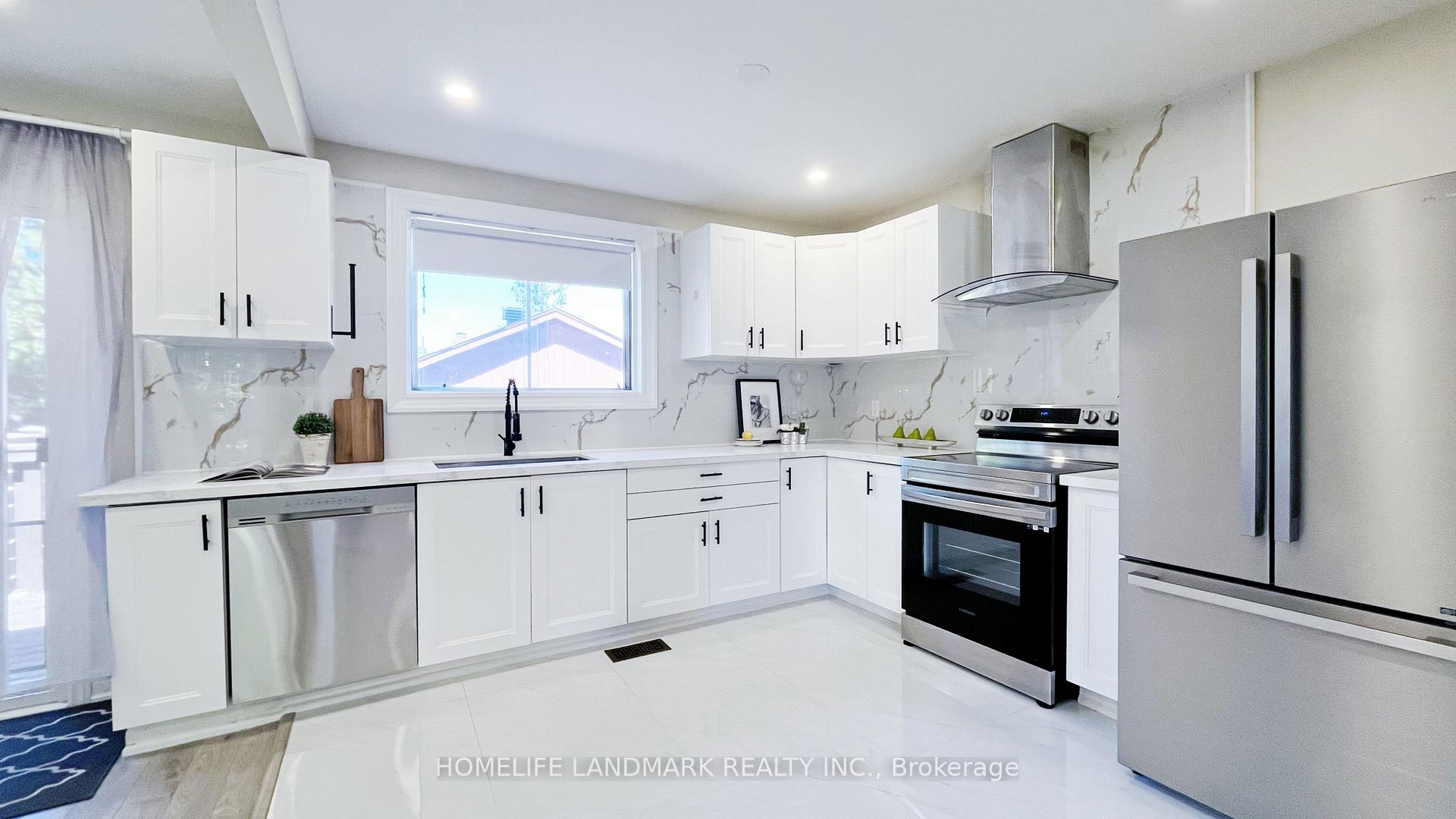 Photo 10 of 5 Johnson Road, Aurora, Aurora Highlands — HOMEH